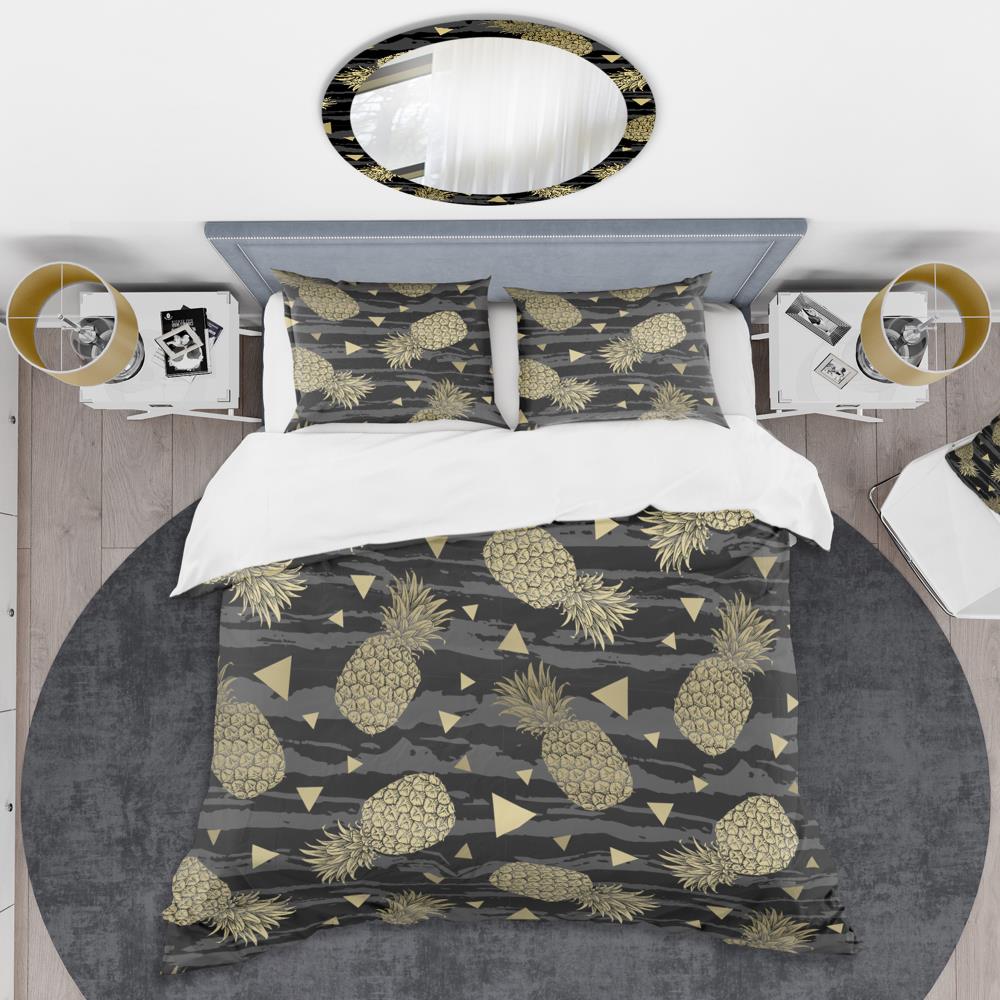 Designart BED24374-Q bedding - View #2