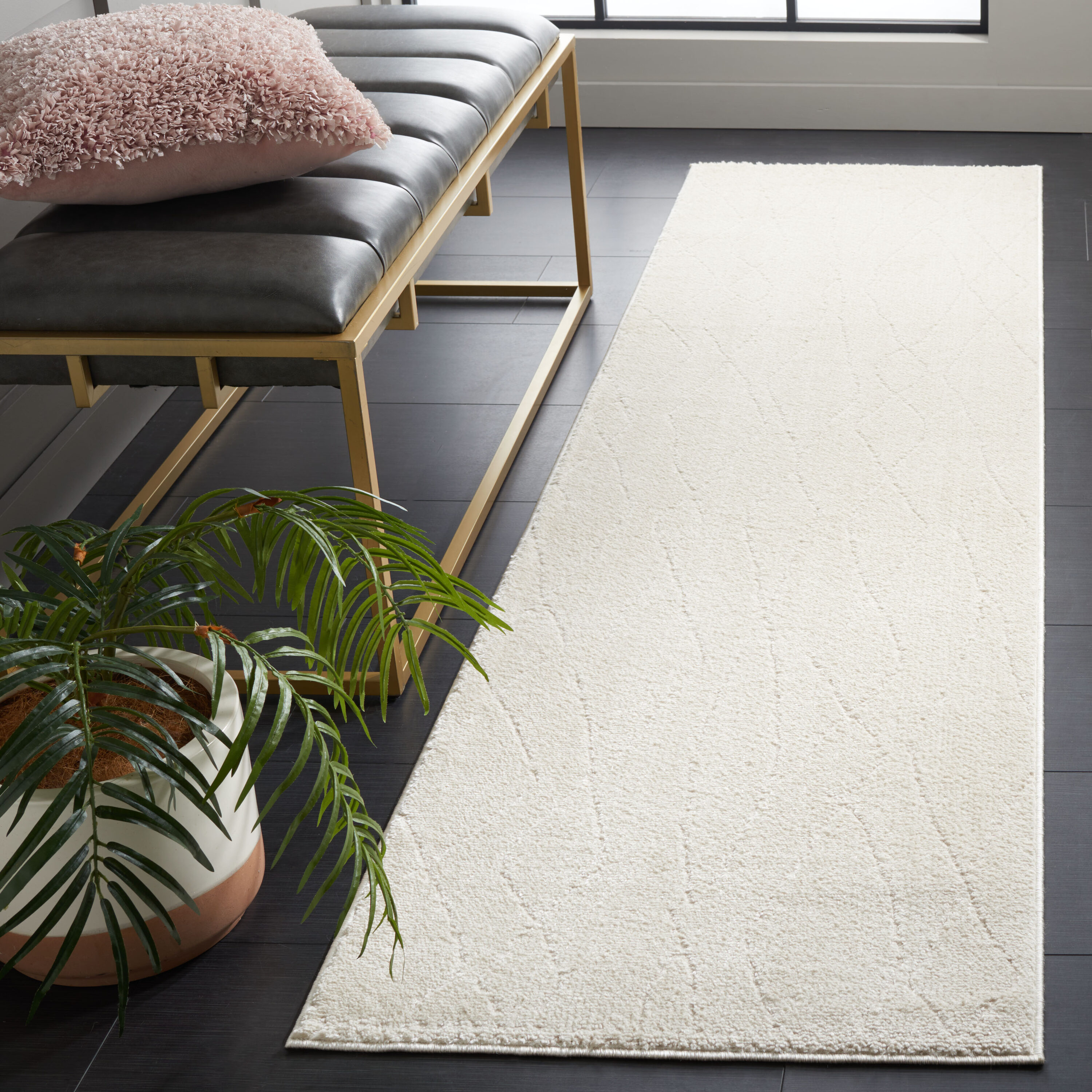 Safavieh - Melody 112A Ivory/Beige 2 x 8 Runner rug