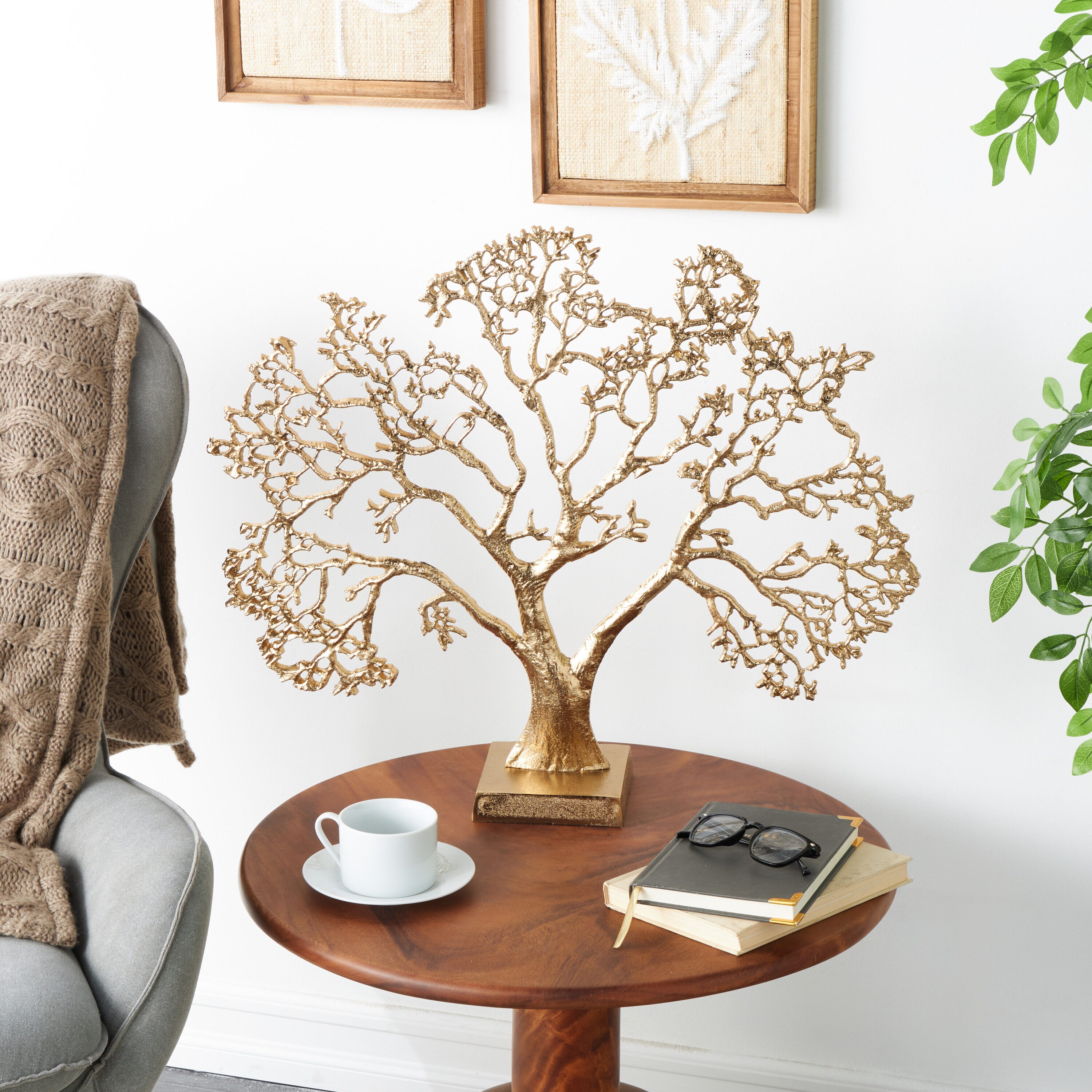 Grayson Lane 822200 Gold Aluminum Glam Sculpture