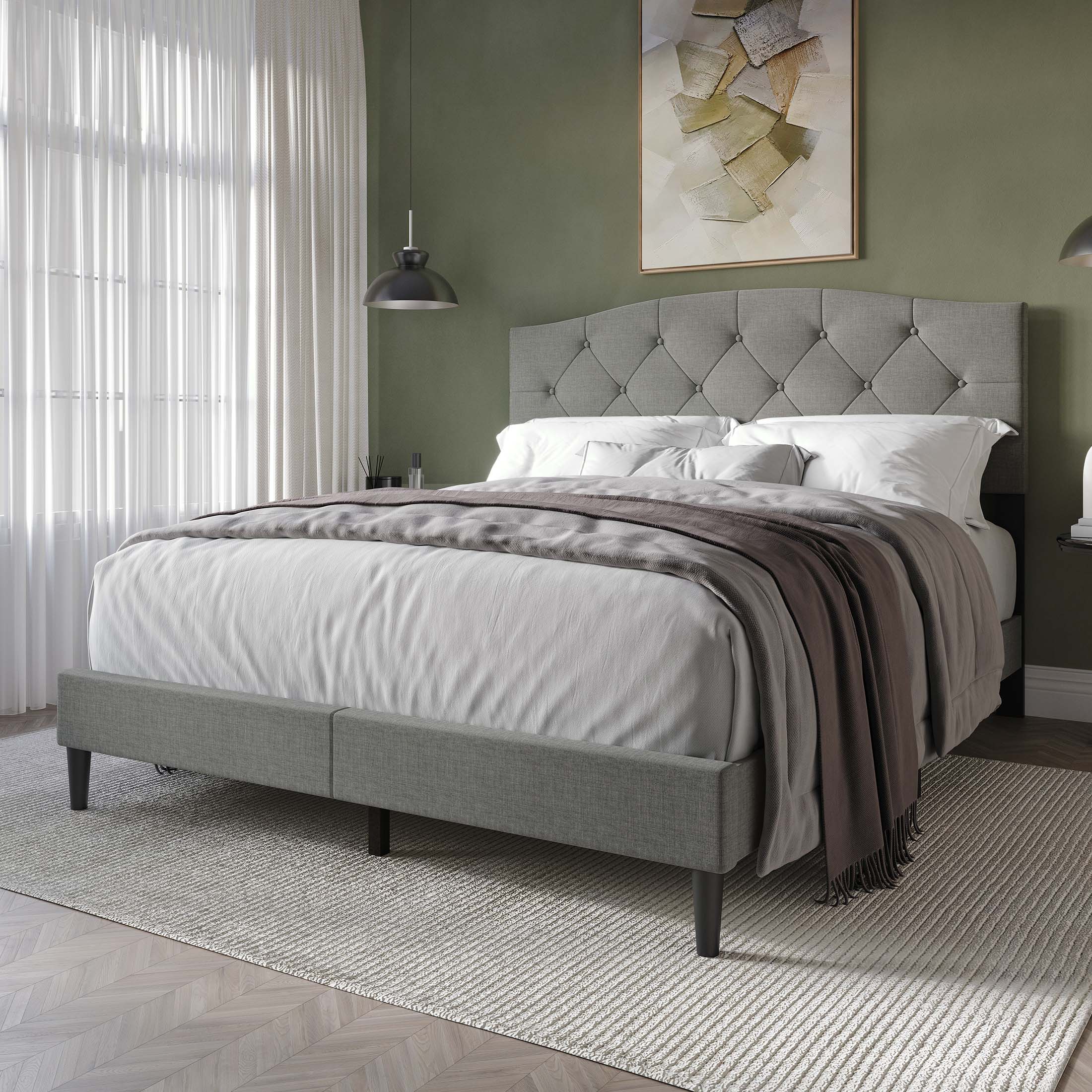 CasePiece C8284KPL-LGY-LN Light Gray King Wood Platform Bed