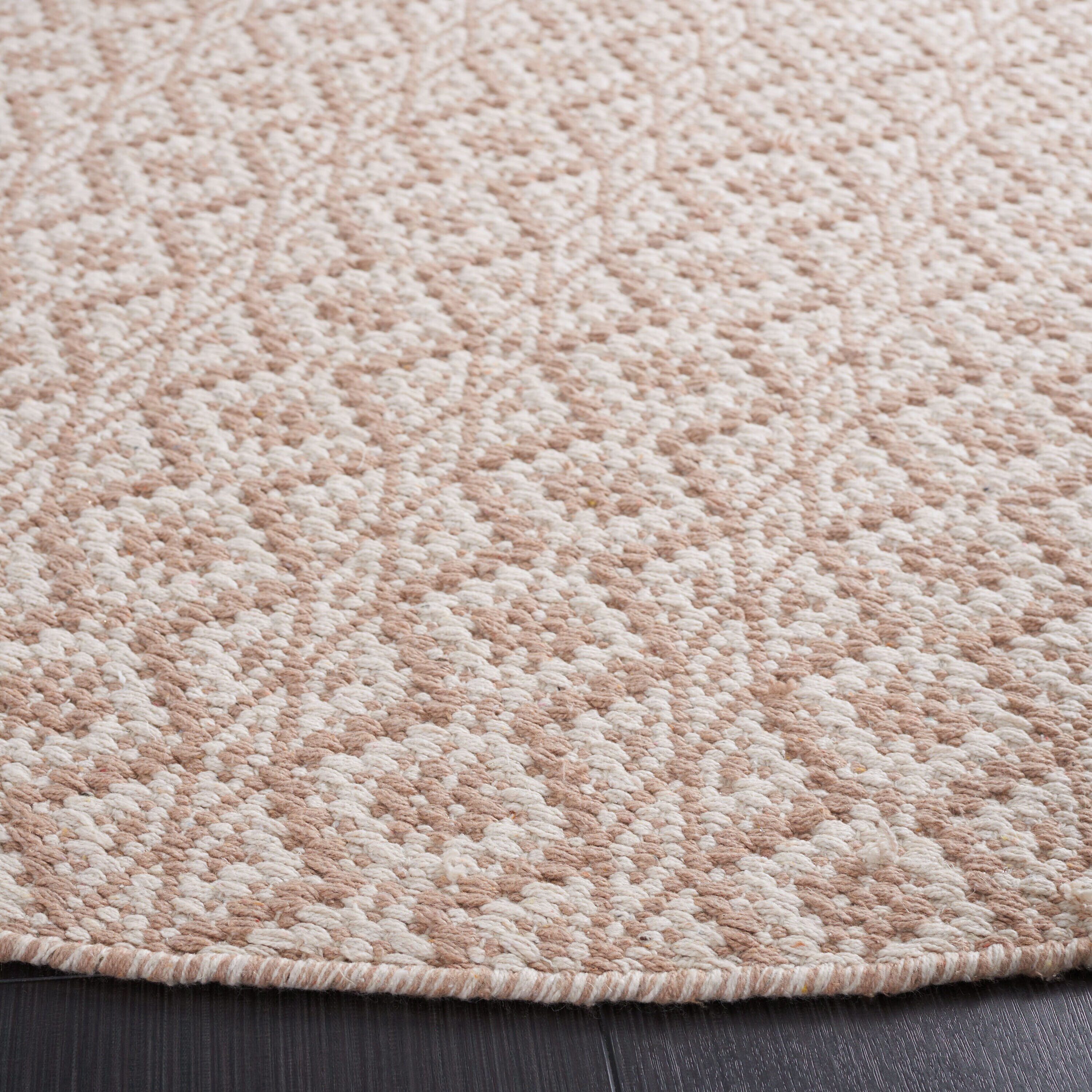 Safavieh MTK716G-6R rugs - View #3