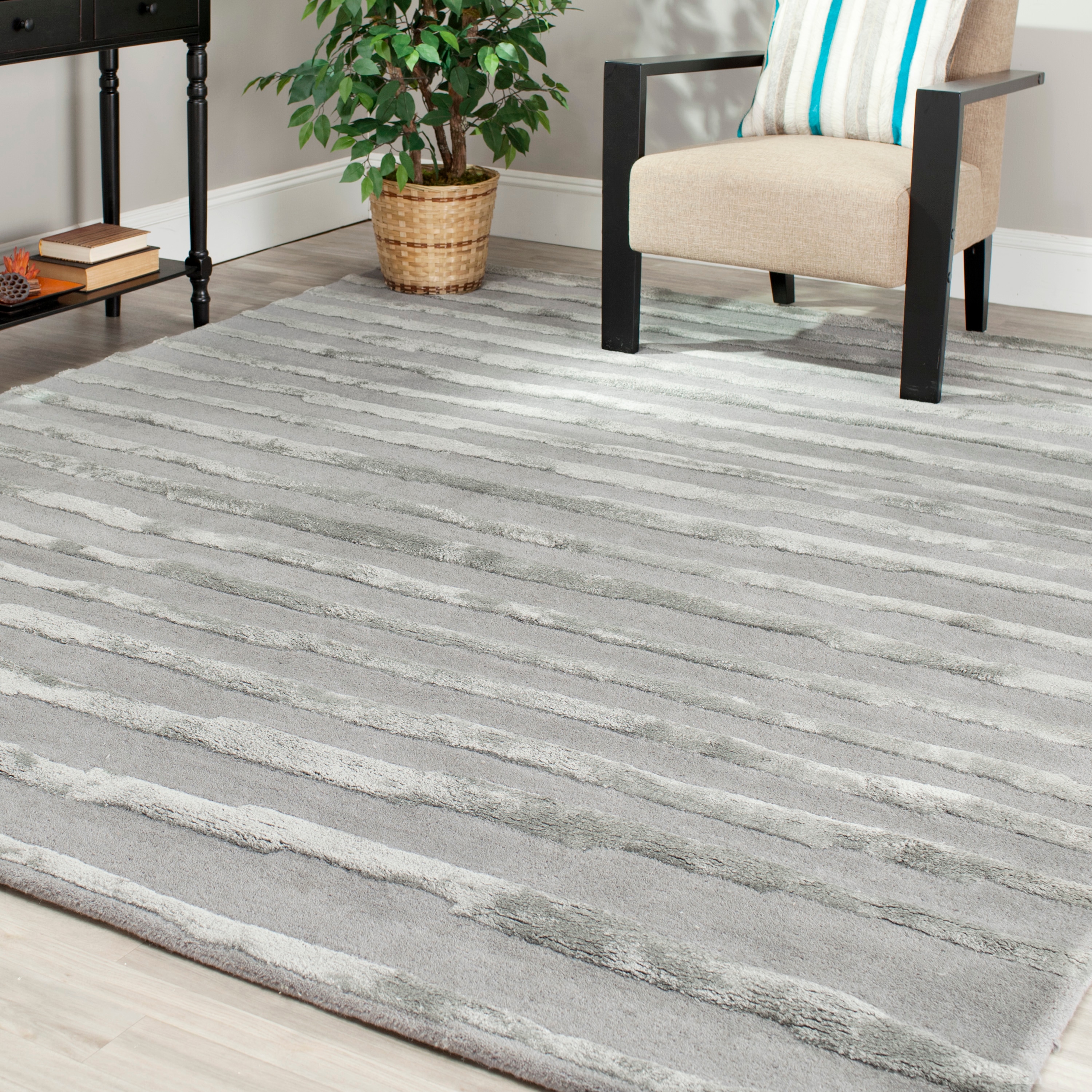 Safavieh SOH519A-28 rugs - View #7