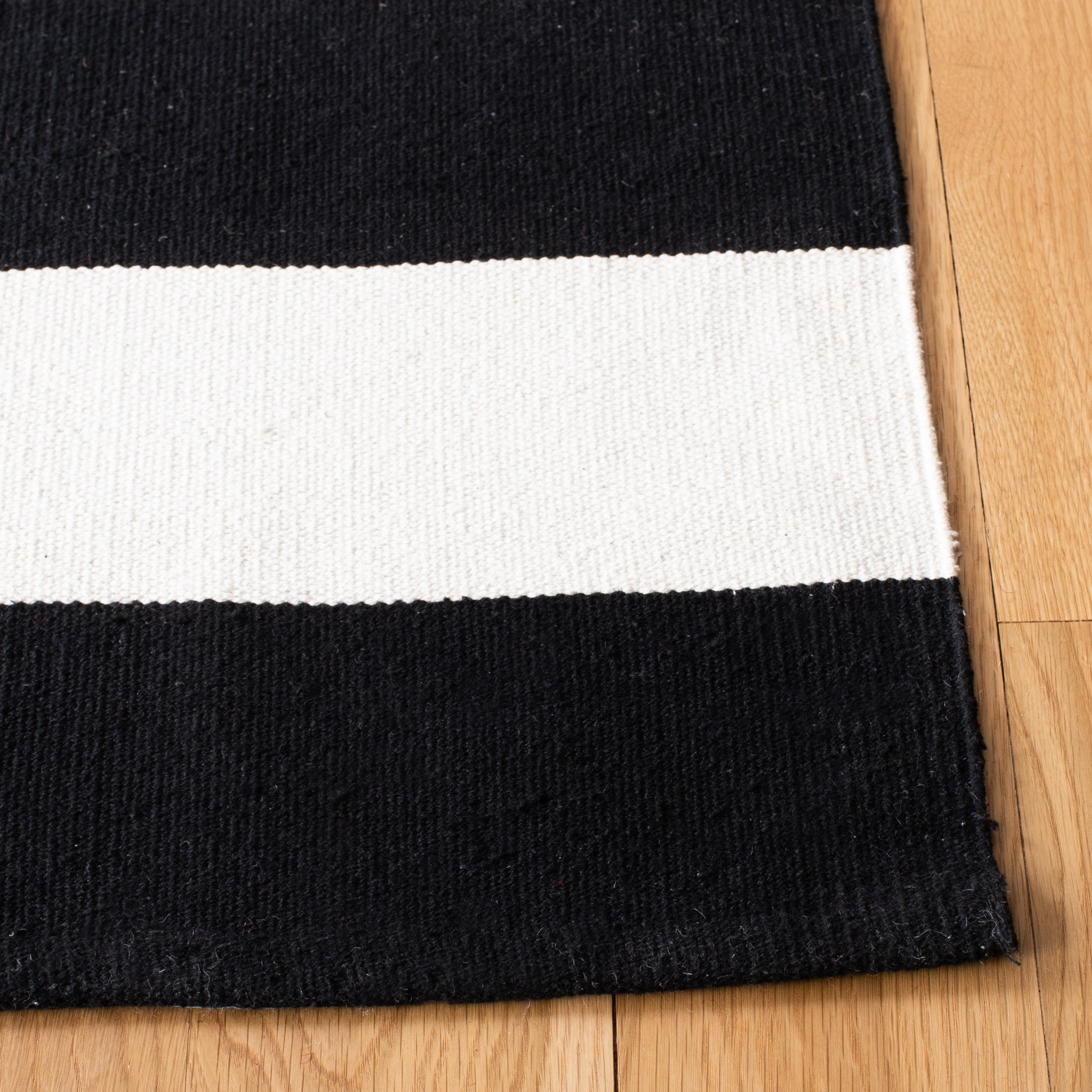 Safavieh MTK712D-3 rugs - View #4