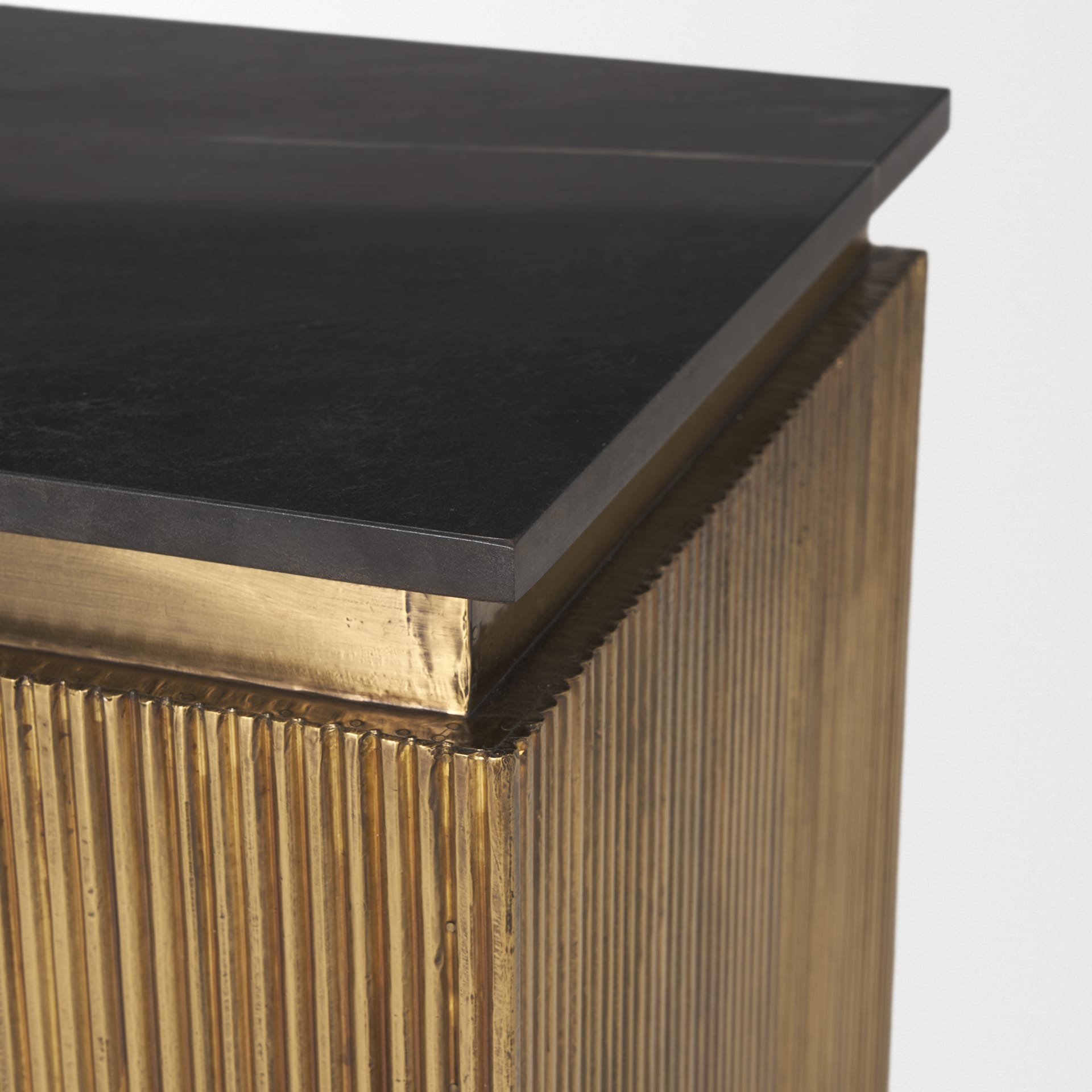 Mercana 70778 End-Tables - View #4