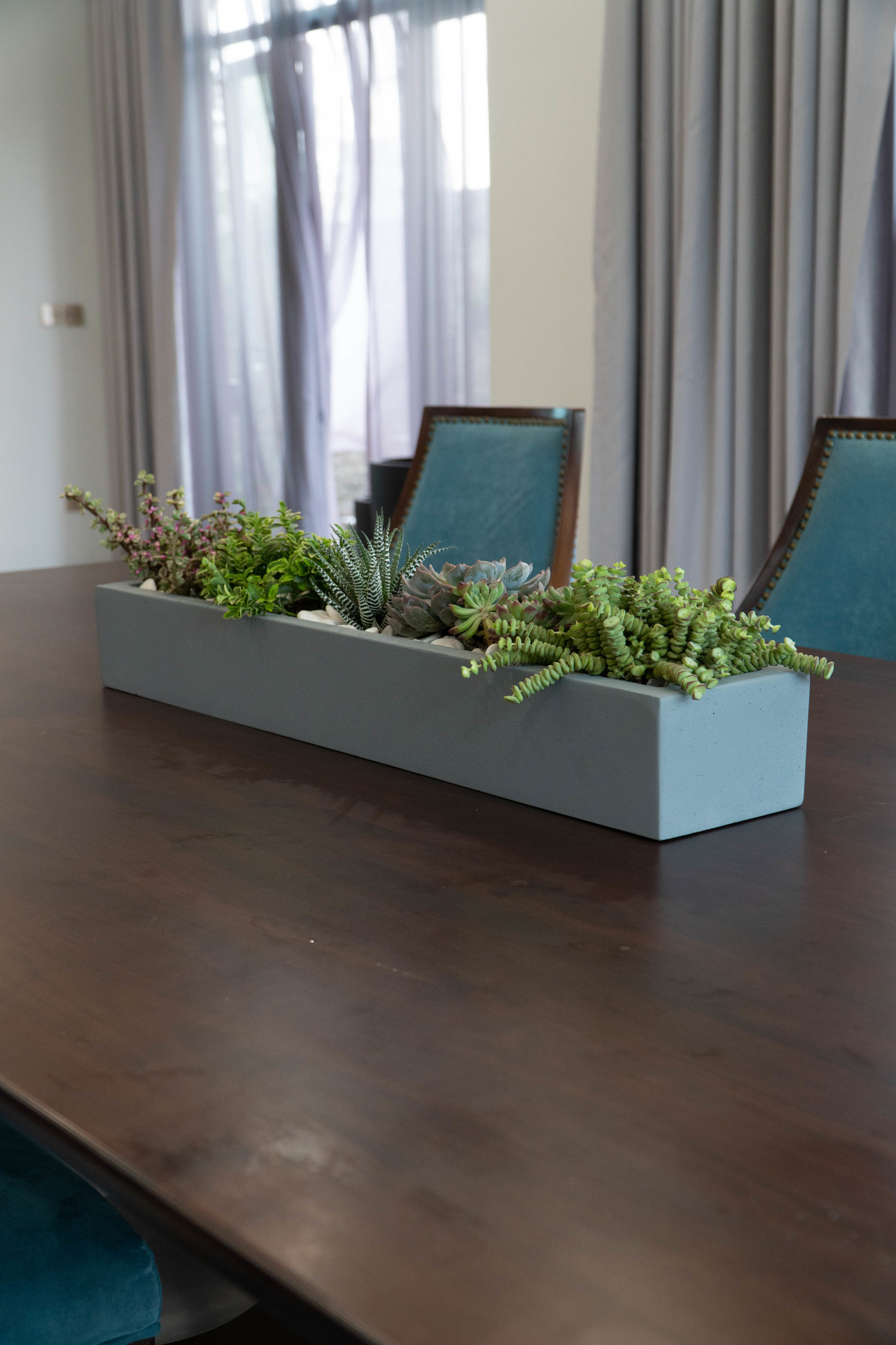 Vasesource CARLO4632CM Planter-Window-Box - View #3