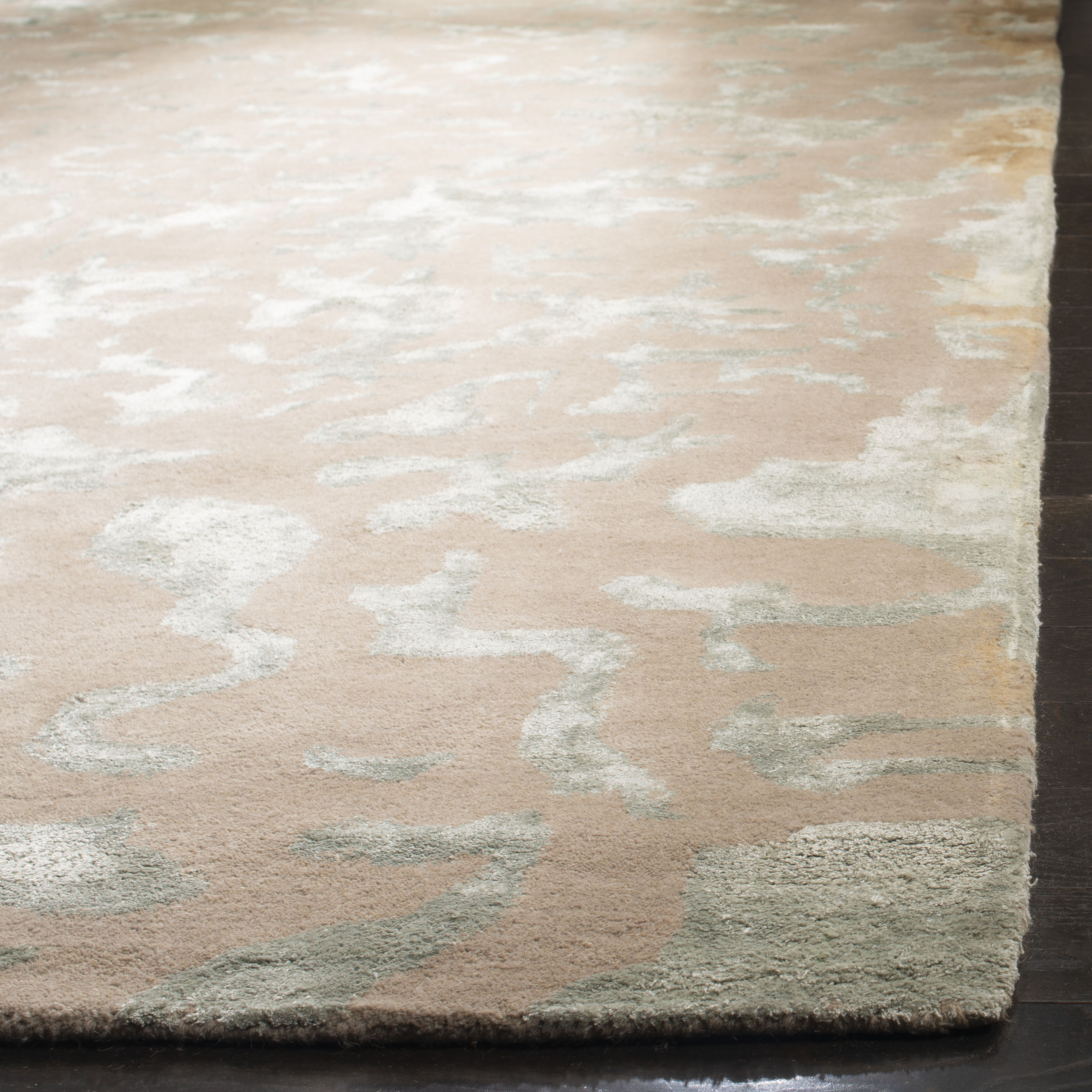 Safavieh SOH525B-210 rugs - View #3
