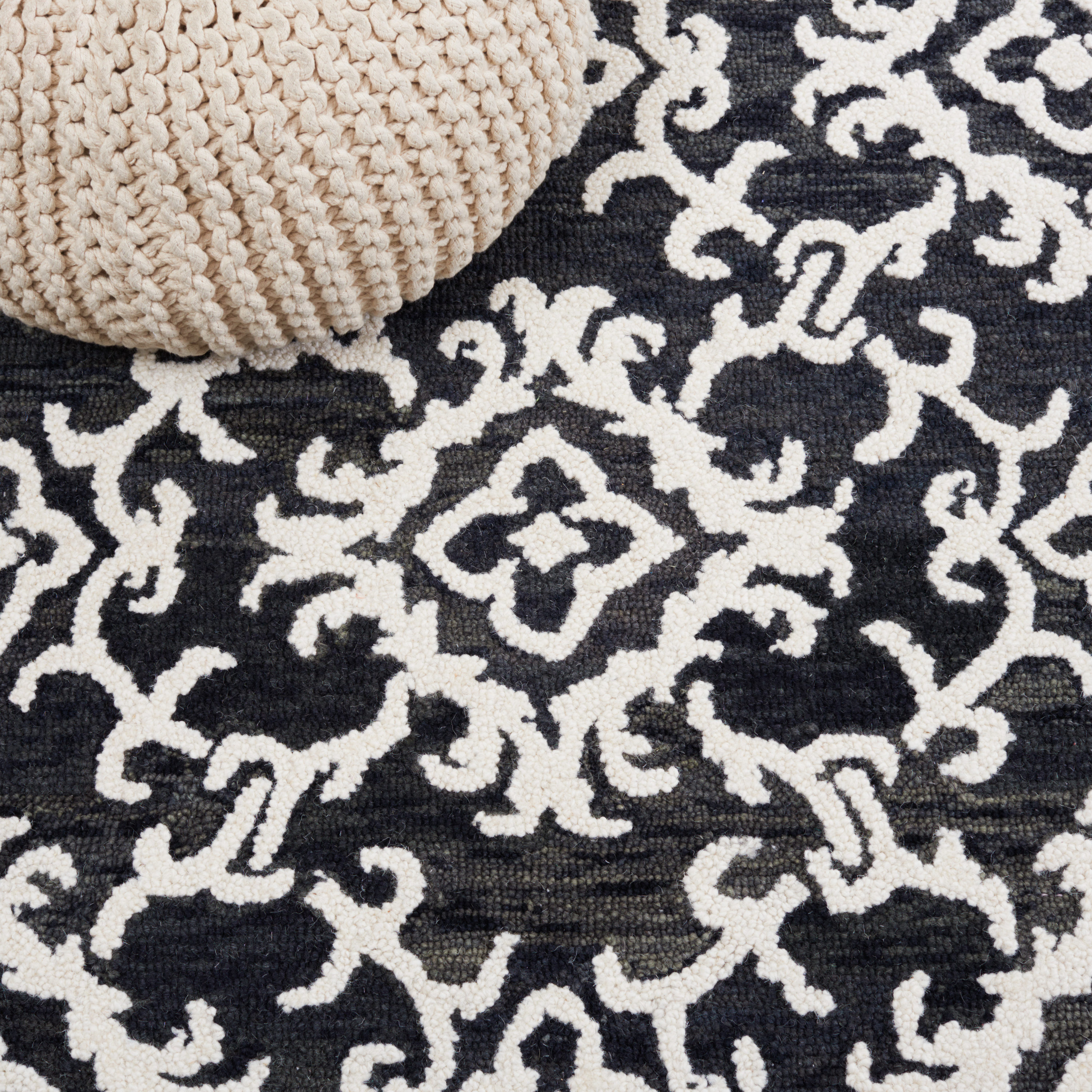Safavieh BLM104Z-5 rugs - View #6