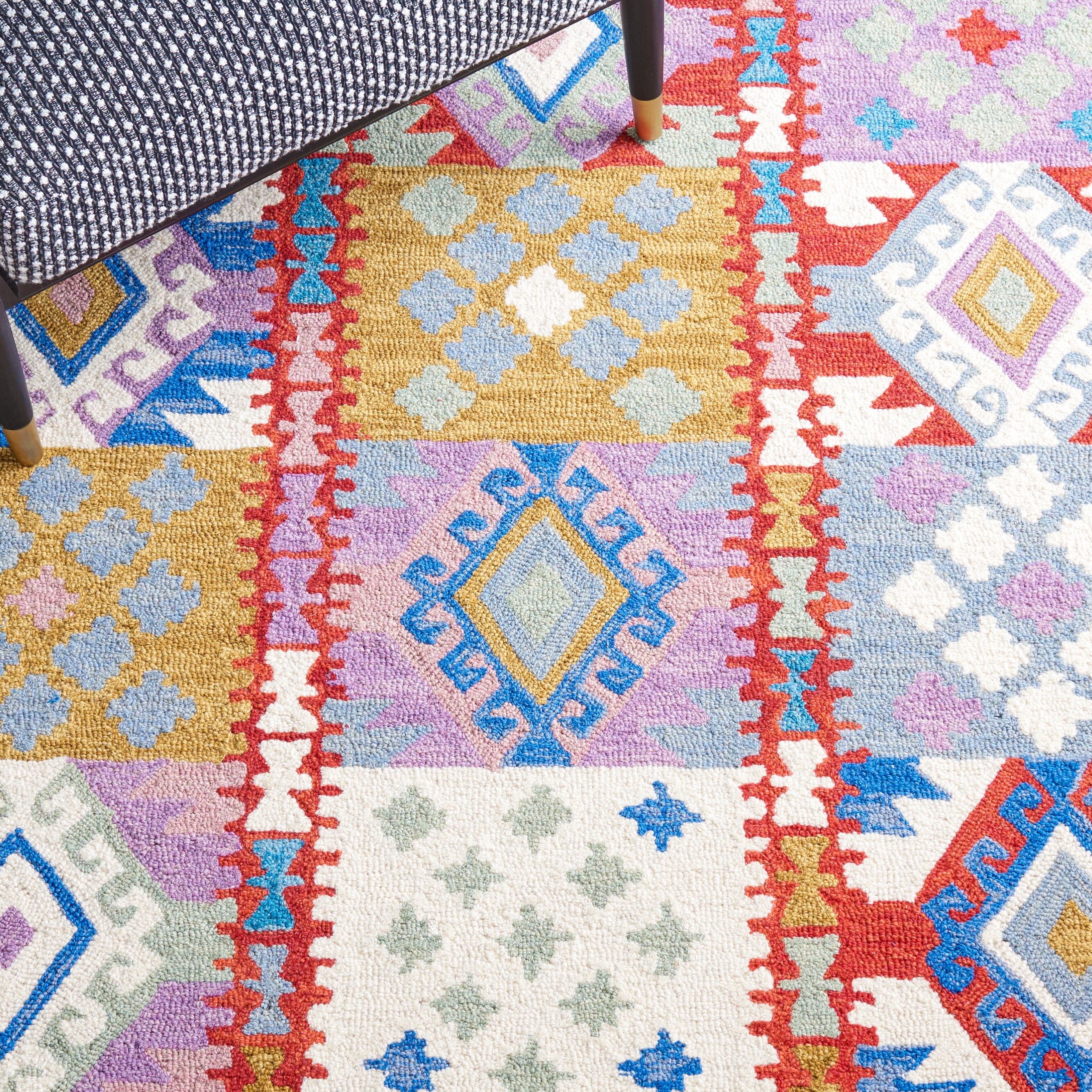 Safavieh APN409Q-4 rugs - View #5