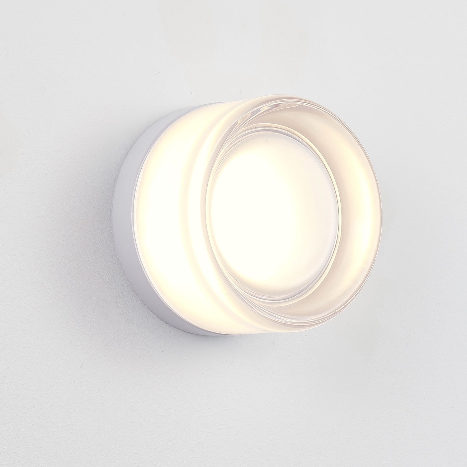 LOBREG  1 Pack 5.1 in 8W 850lm White LED Indoor Wall Sconce with Glass Surface