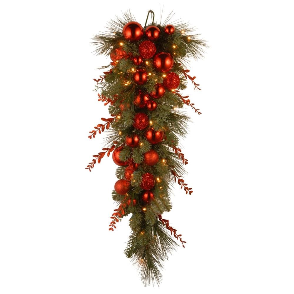 LED Outdoor Artificial Christmas Garland at Lowes.com
