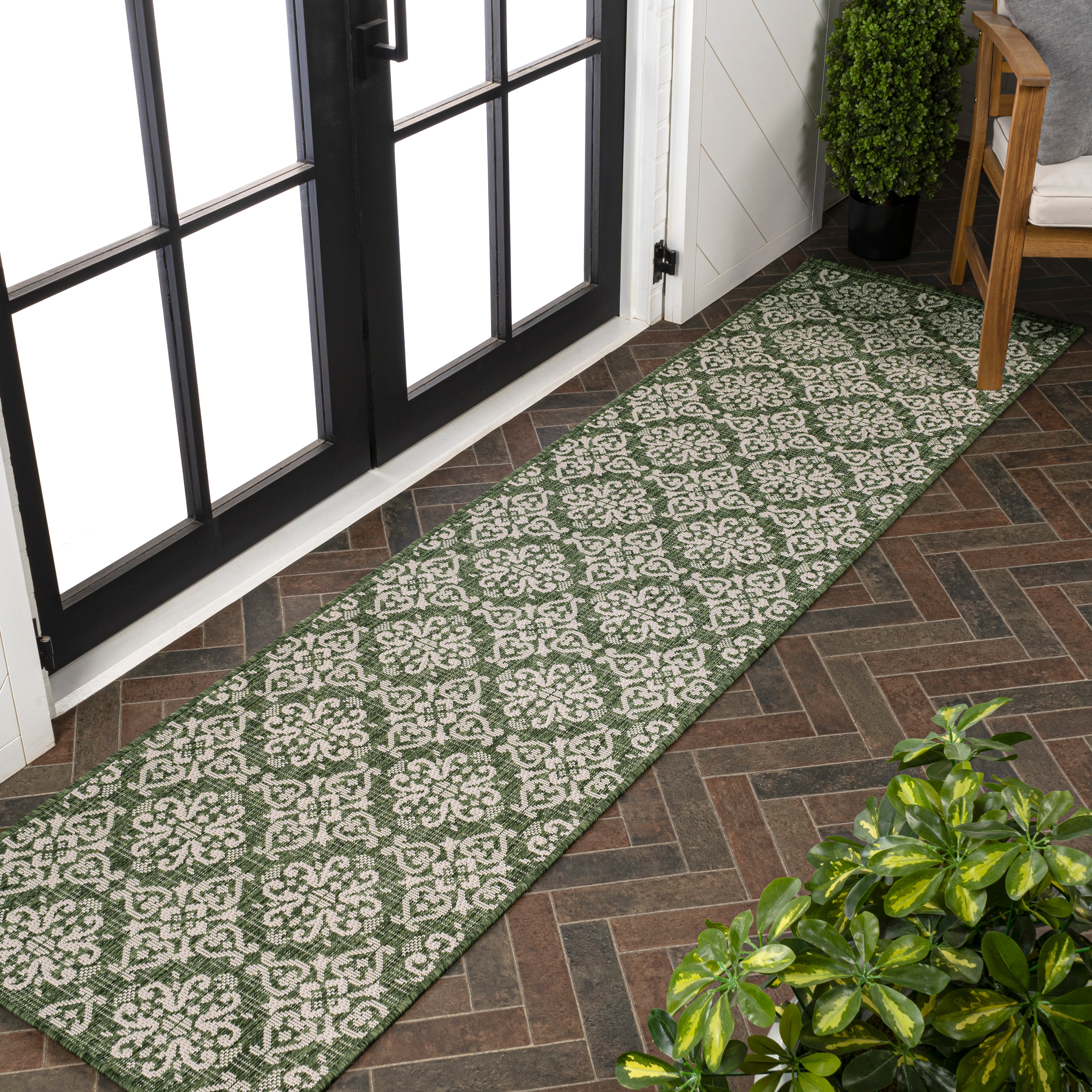 JONATHAN  Y TSN206D-28 TUSCAN SUN Amora Mediterranean Tile Design 2 x 8 (ft) Loomed Polypropylene Green/Cream Rectangular Indoor/Outdoor Floral/Botanical Farmhouse/Cottage Runner rug