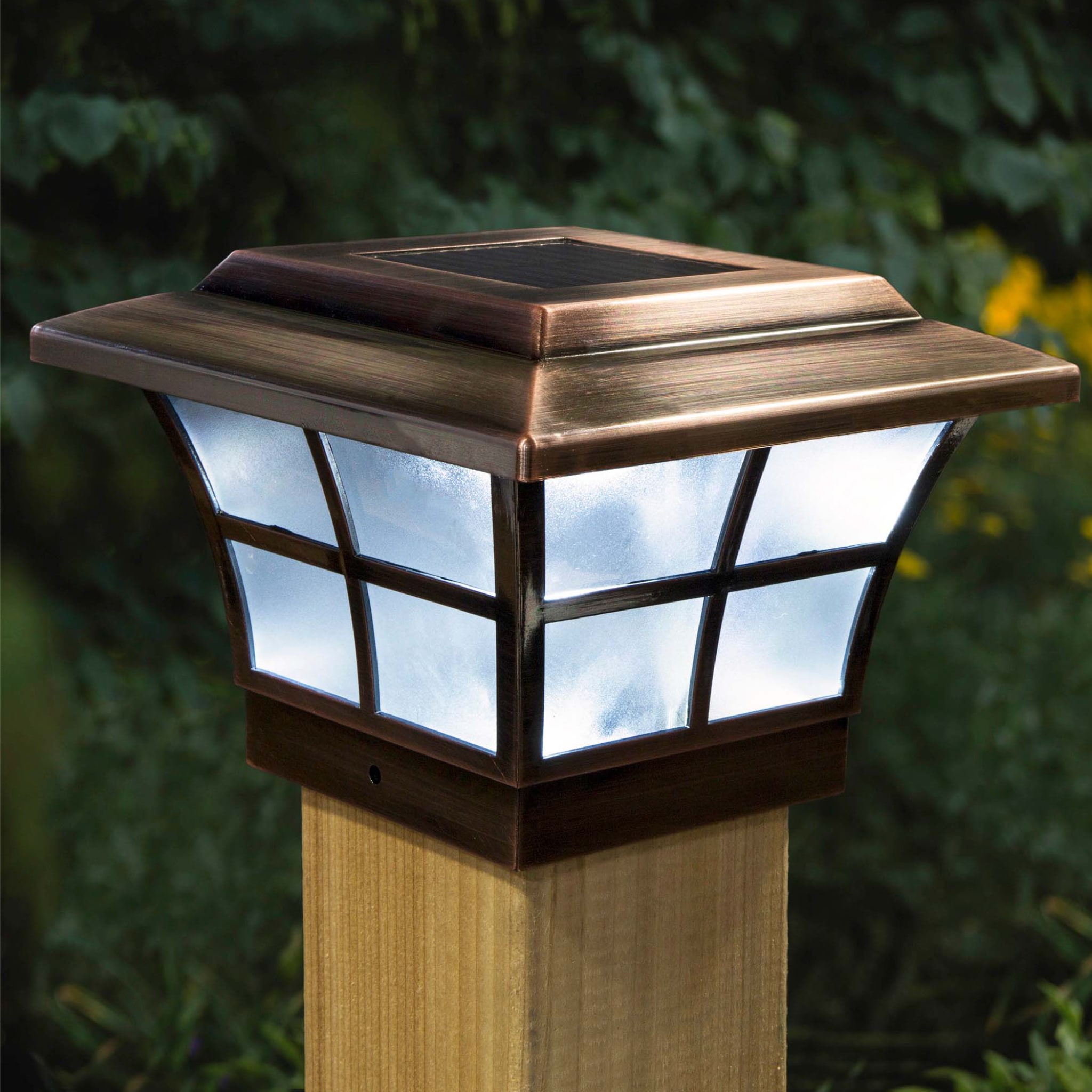 Classy Caps 4-in x 4-in 10-Lumen 1-Watt Copper Solar LED Outdoor Post Cap  Light (4100 K) in the Deck Lights department at