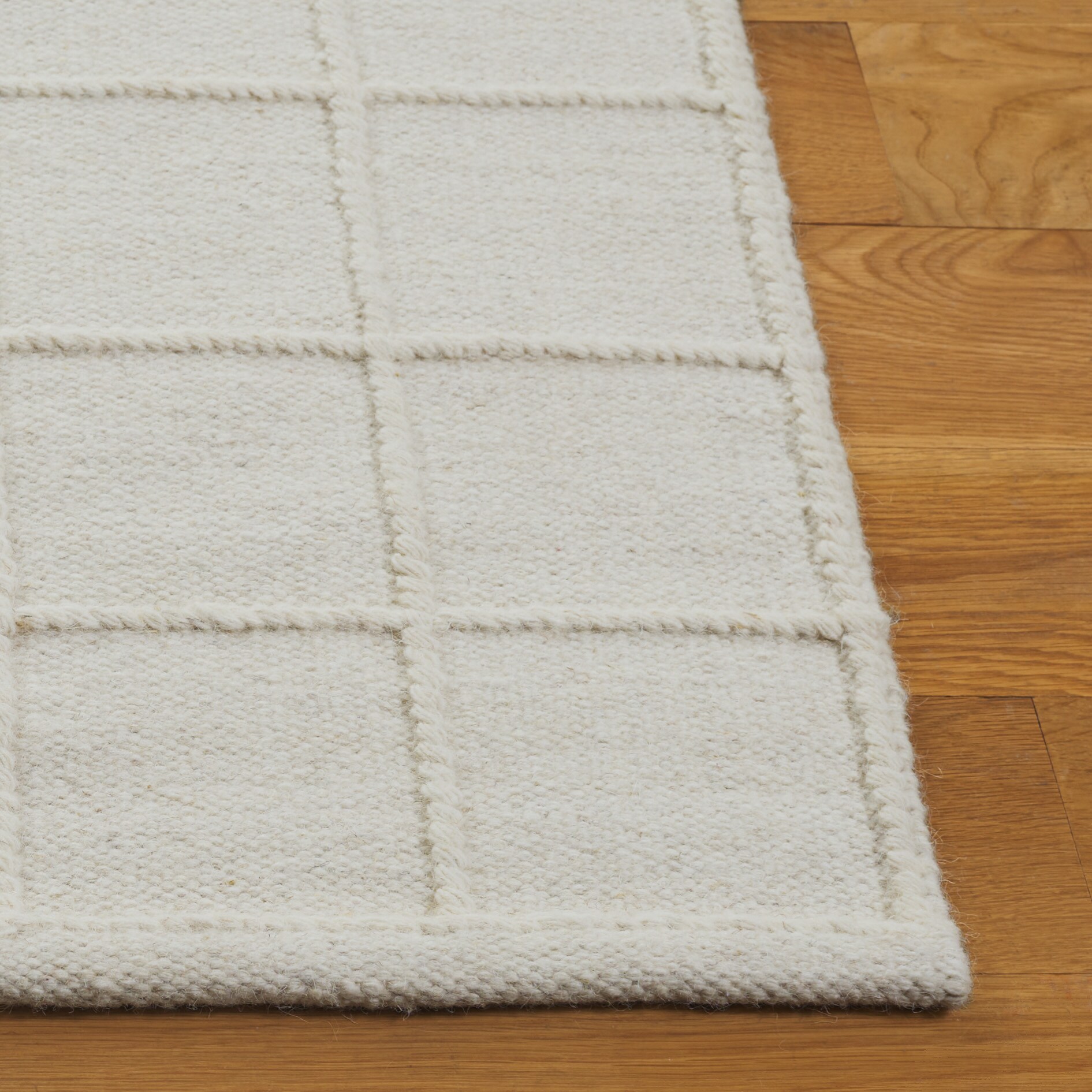 Safavieh NAT785A-5 rugs - View #3