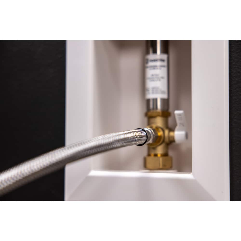 EASTMAN 10-ft L 1/4-in Compression Inlet x 1/4-in Outlet Stainless Steel Ice Maker Connector