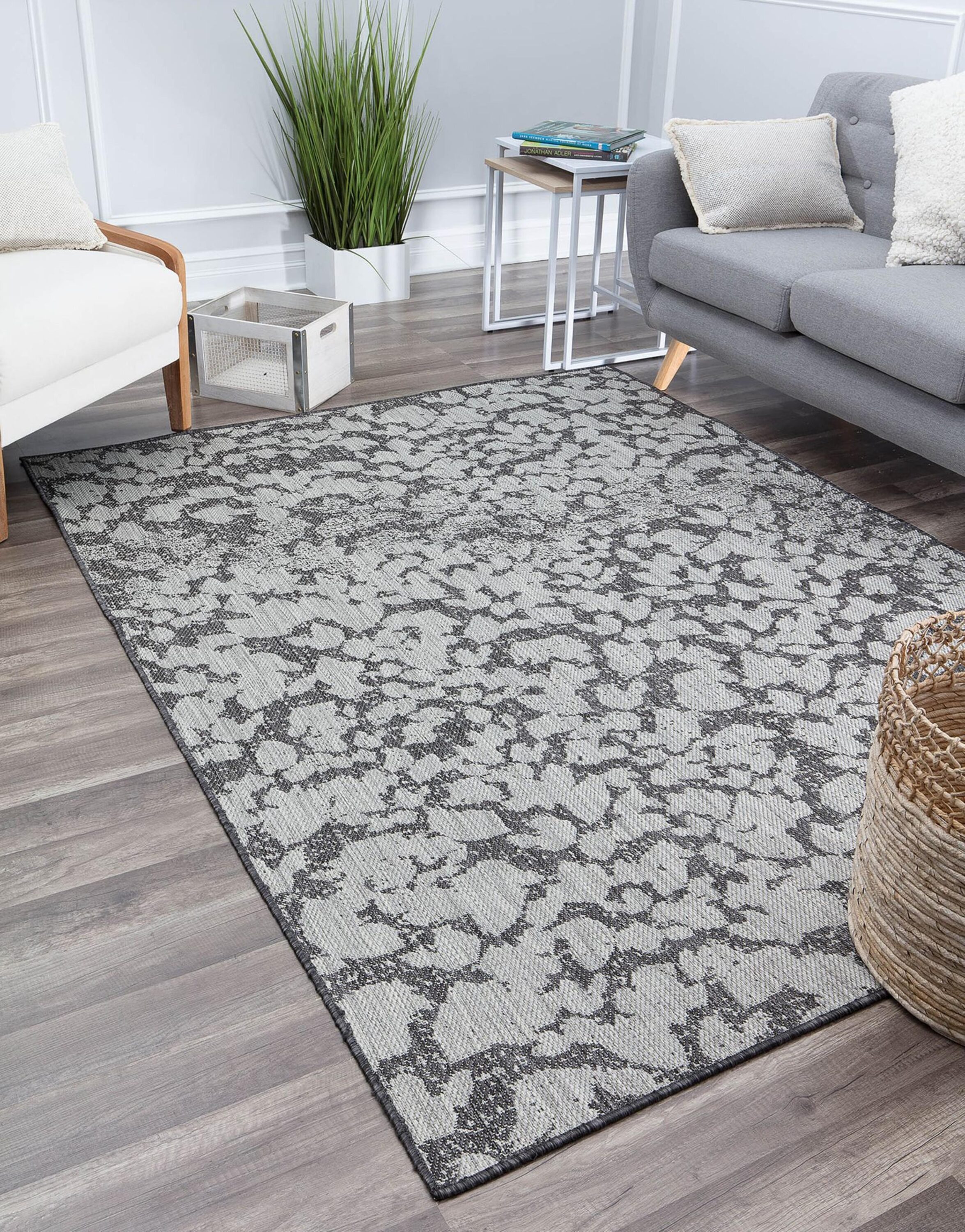 Rugs America 8 x 10 Southern Hickory Indoor Medallion Area Rug at