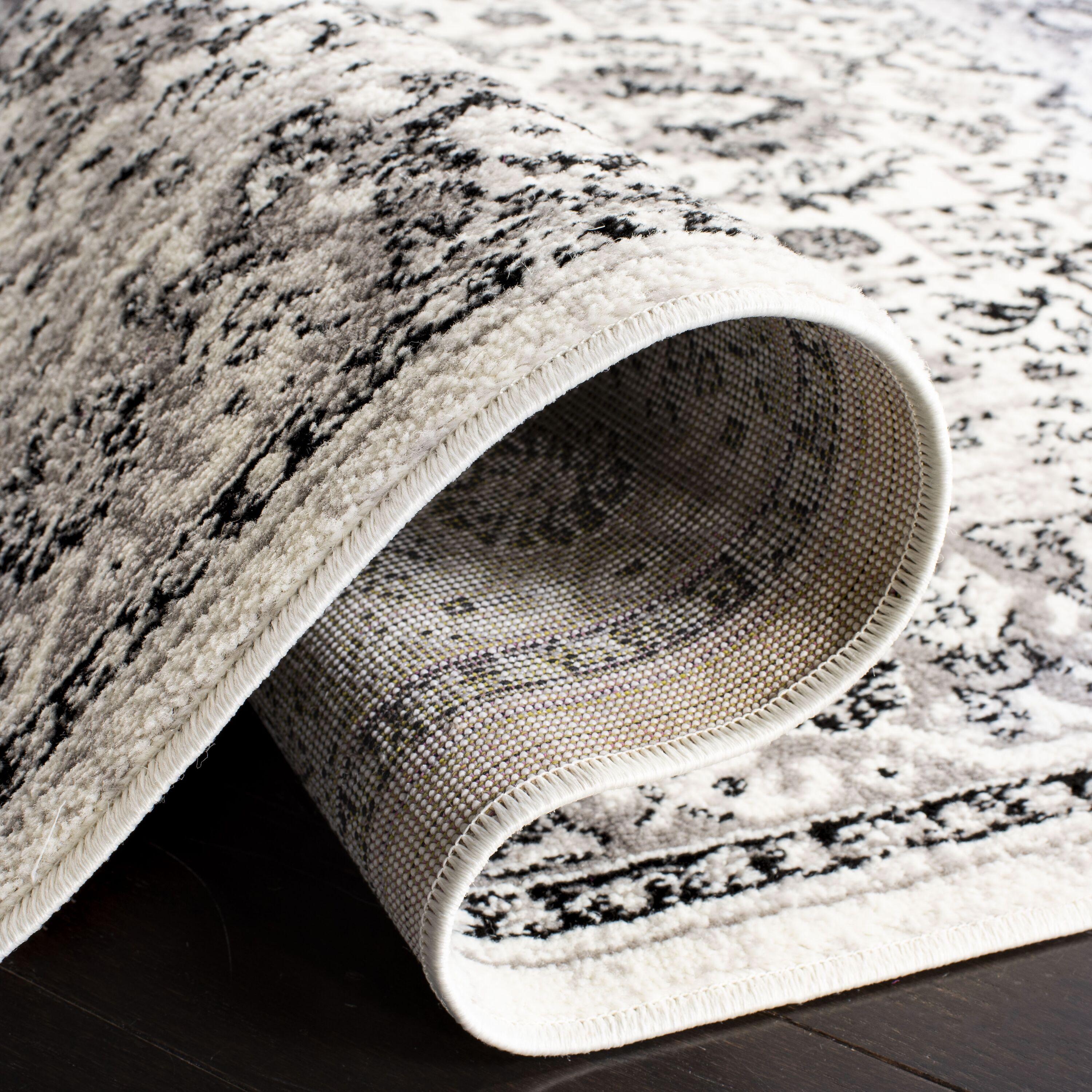 Safavieh SKY126K-3 rugs - View #7