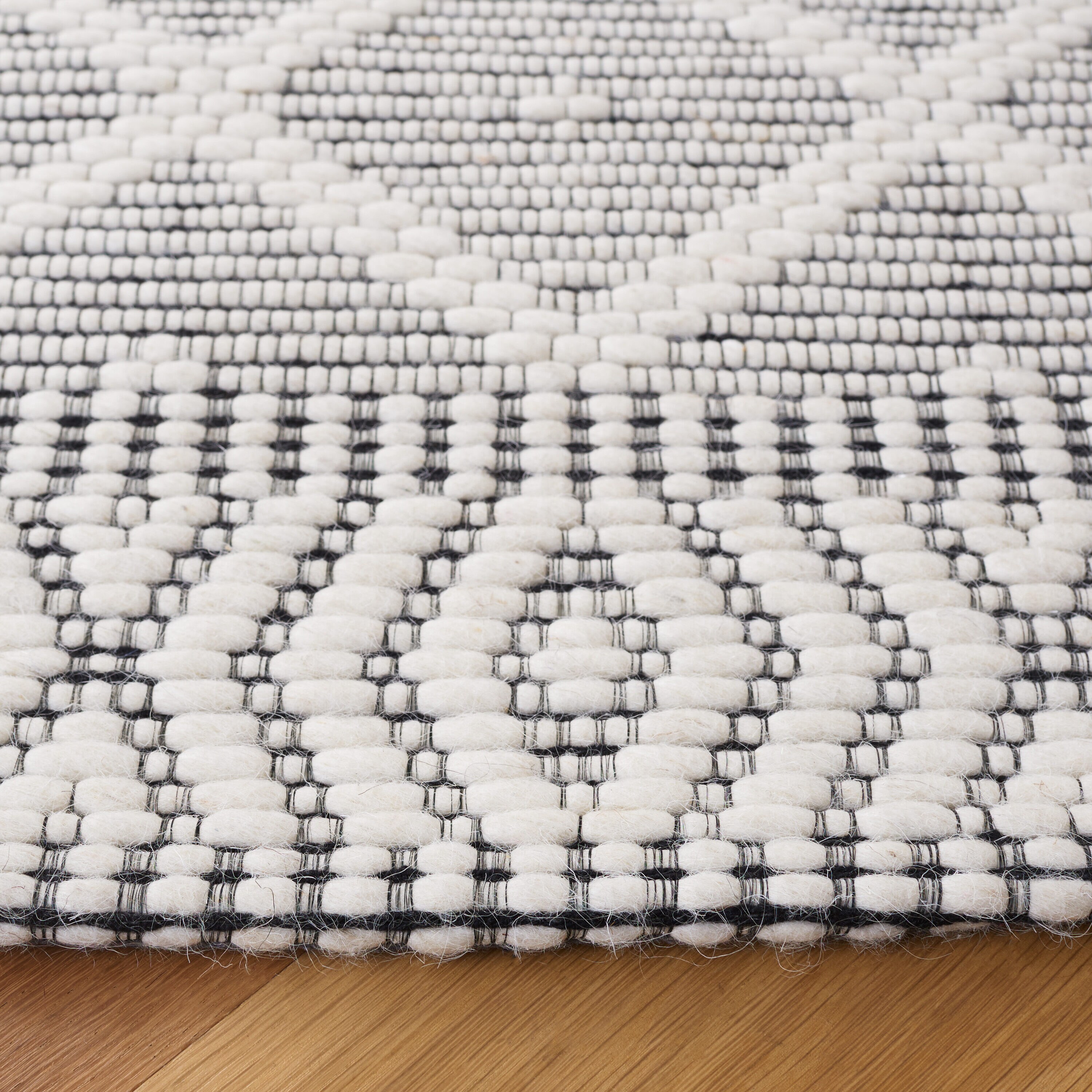 Safavieh MRB751A-6R rugs - View #3