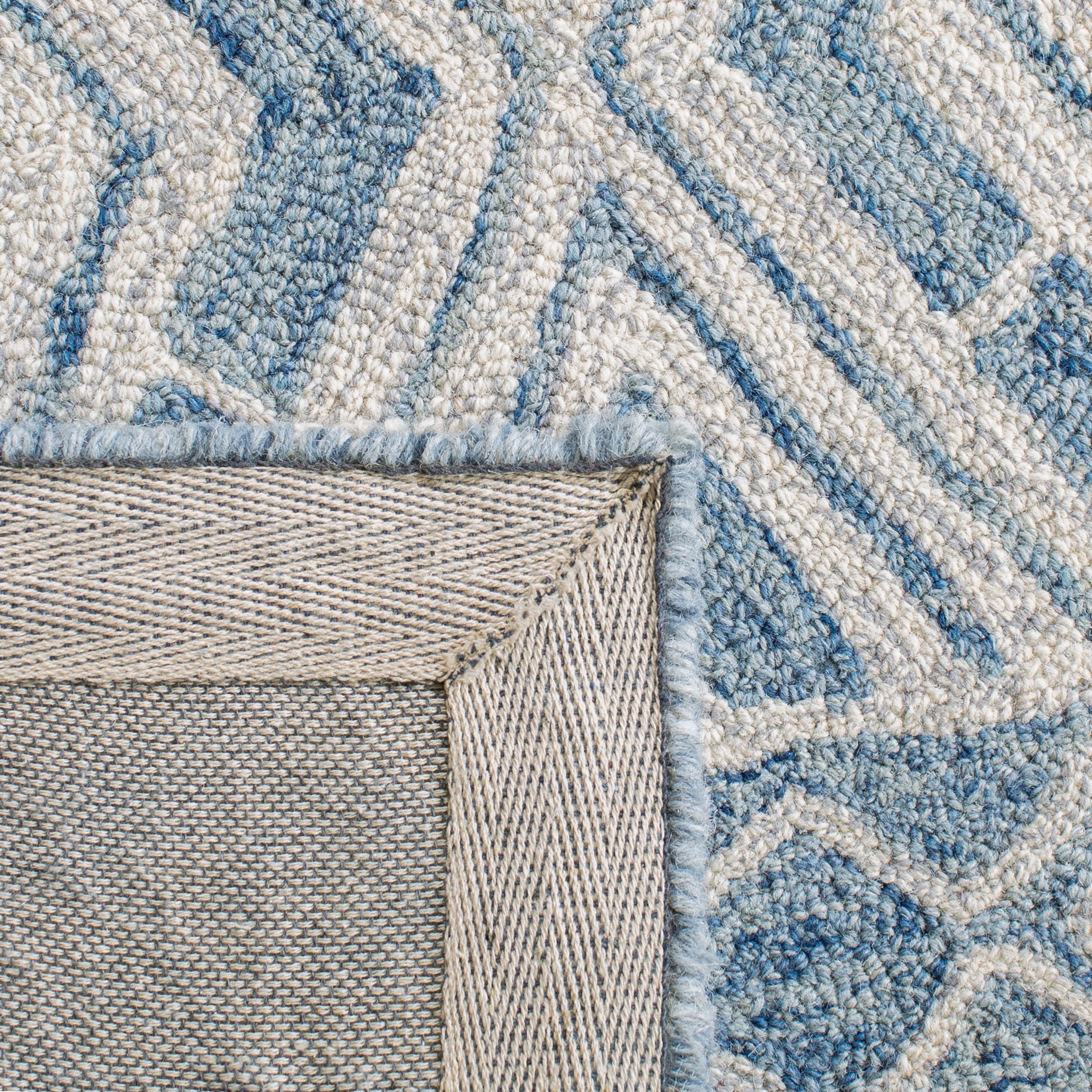Blue and Ivory Handmade Wool Tufted Area Rug, 5' x 8'