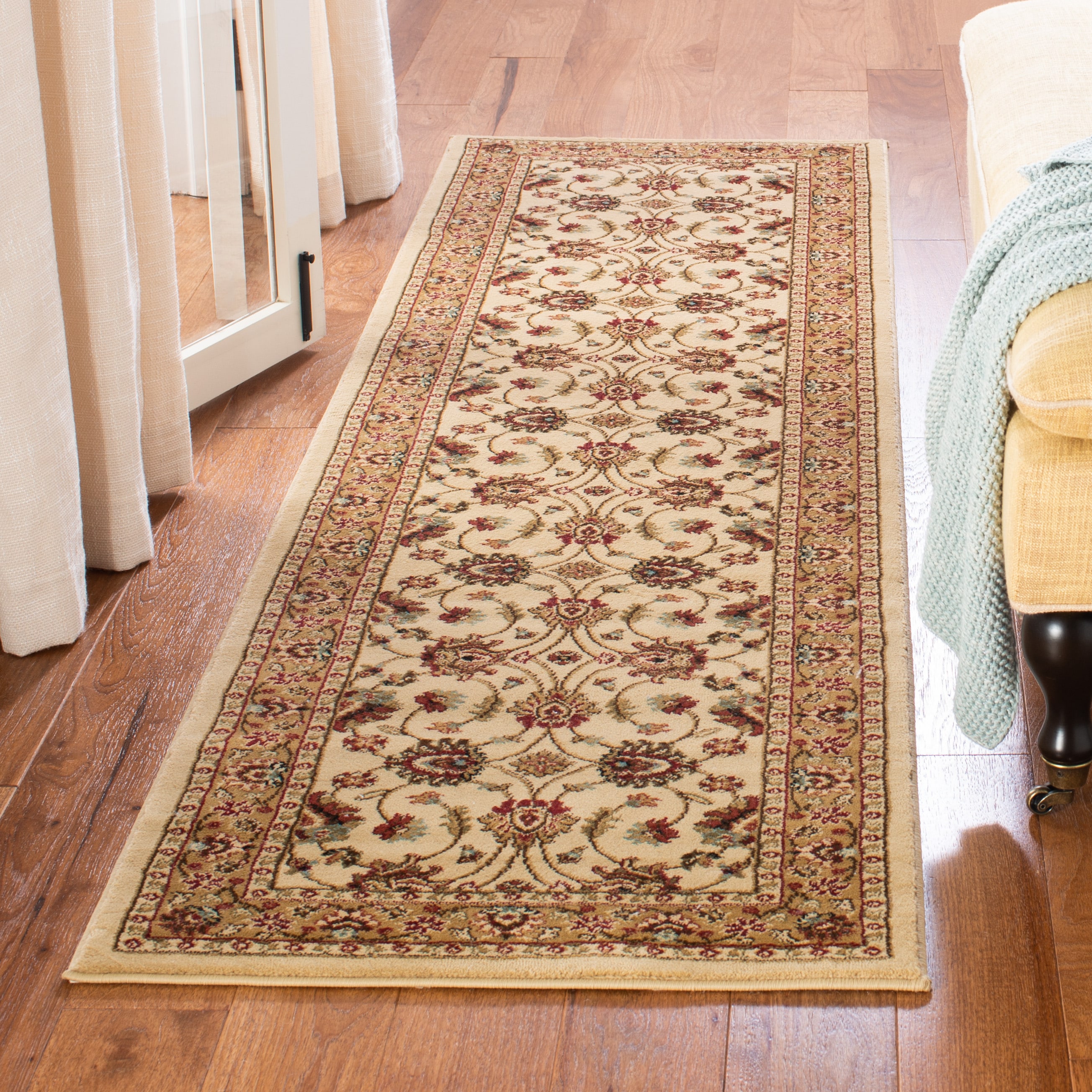Safavieh LNH553-1213-216 Lyndhurst Agra 2 x 16 (ft) Loomed Polypropylene Ivory/Beige Rectangular Indoor Floral/Botanical Oriental Runner rug