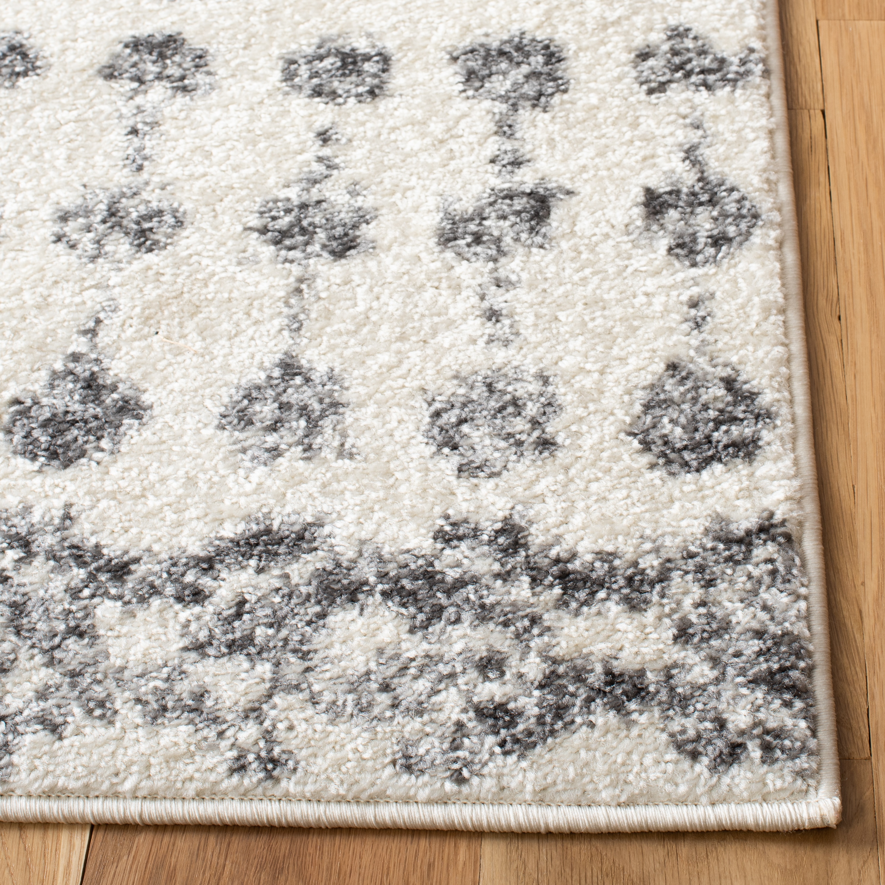 Ivory and Gray Geometric Hand-Knotted Rectangular Area Rug