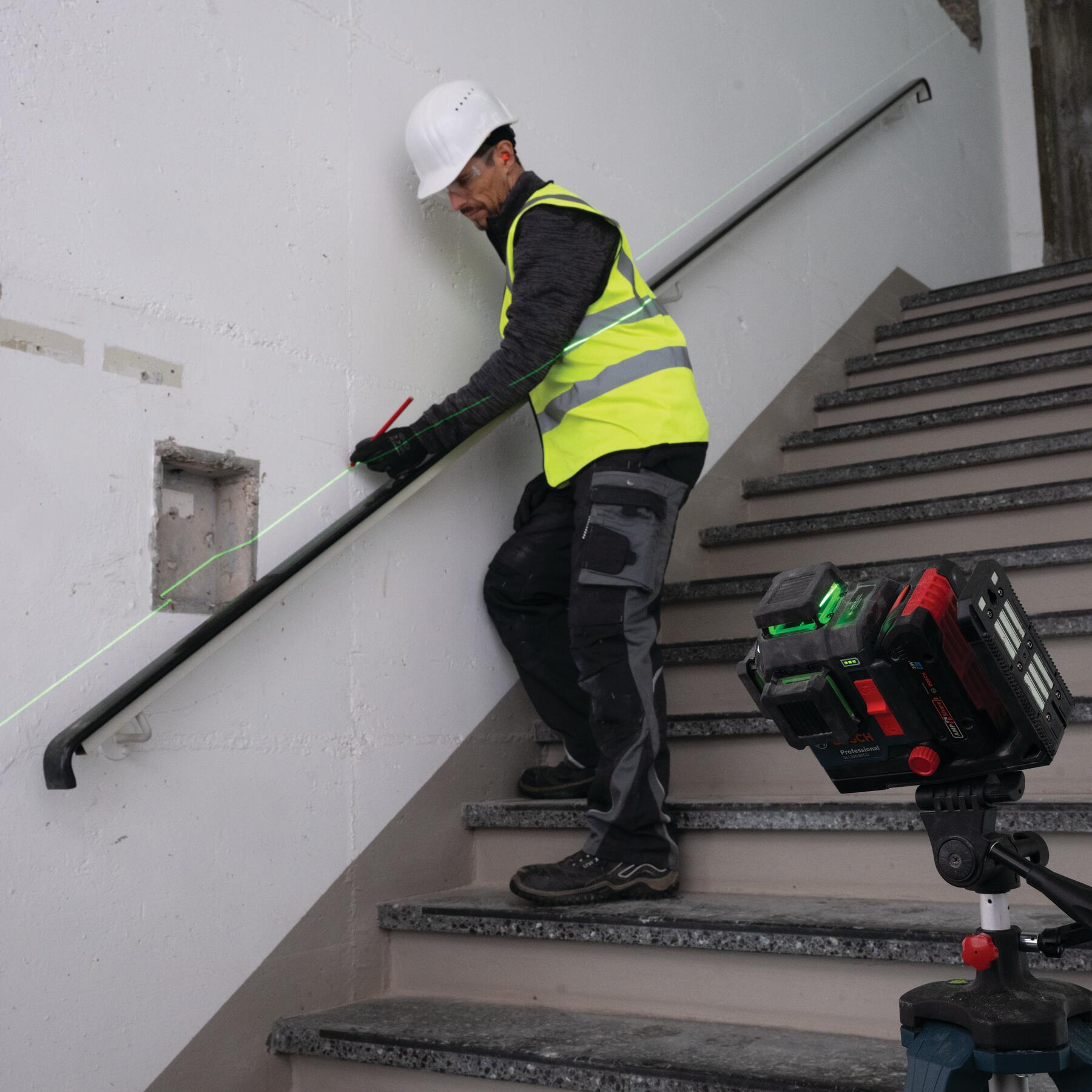 Bosch GLL330-80CGL Laser-Level - View #11