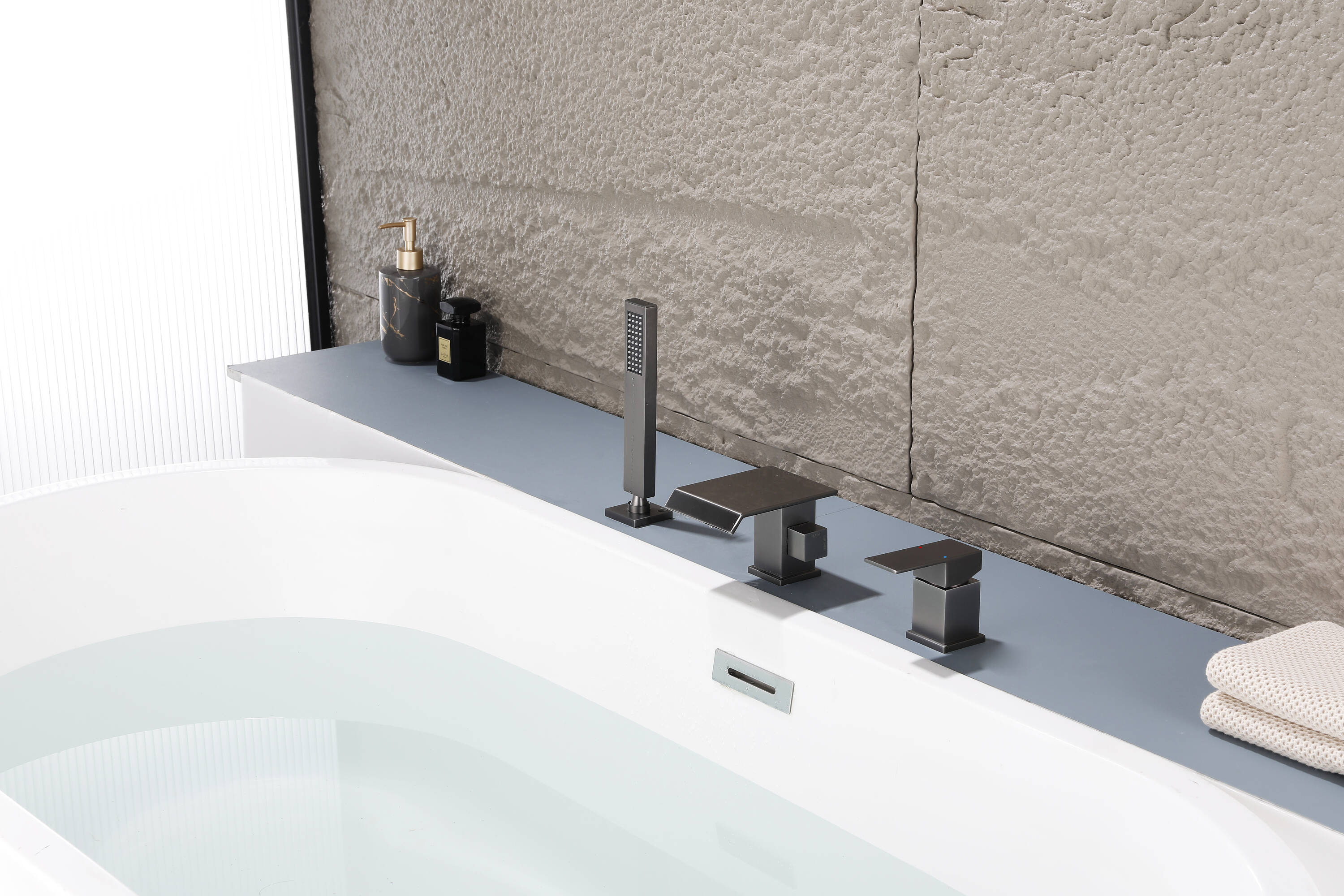 Royal Guard LBFLYJ0051 Roman-Tub-Faucets - View #2
