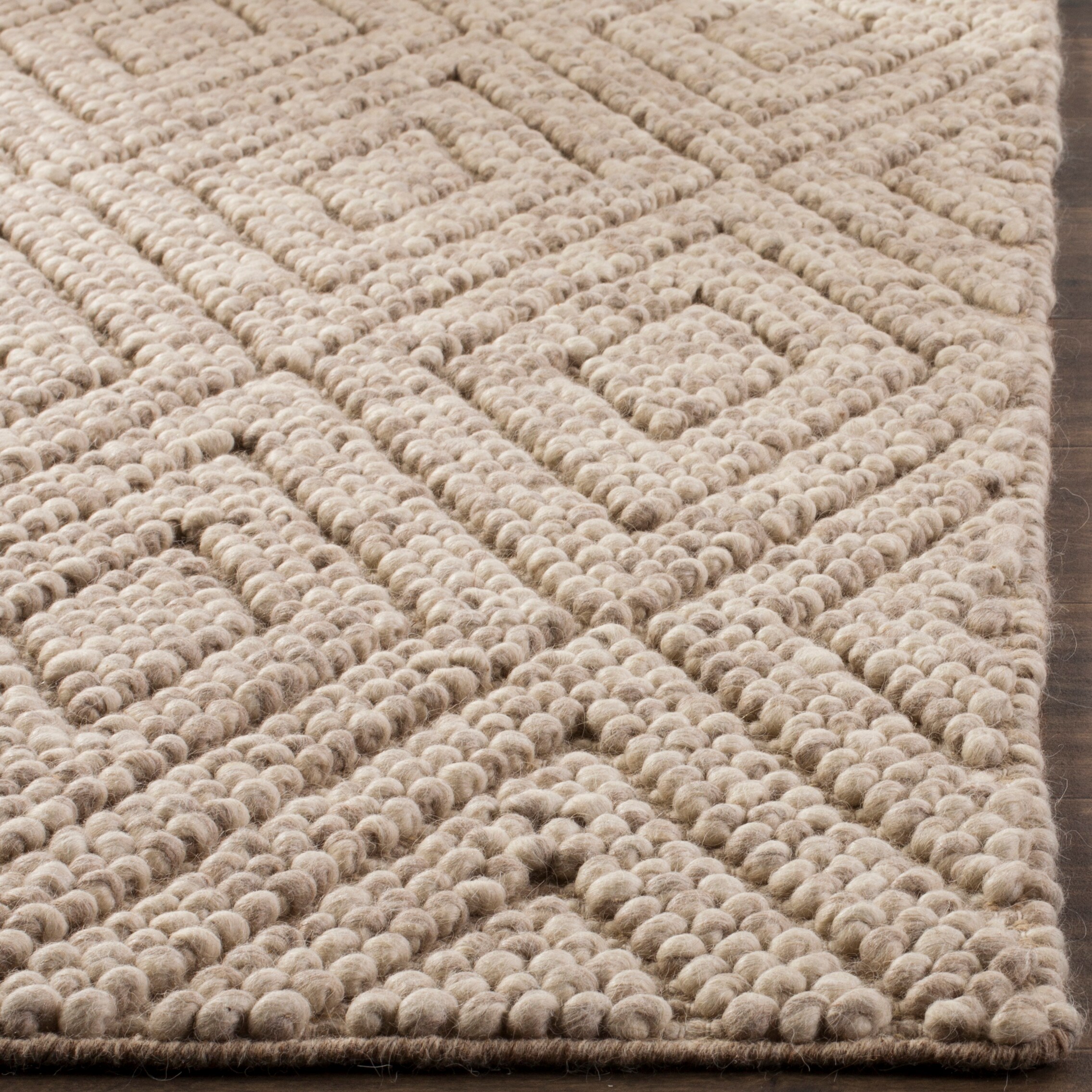 Safavieh NAT623B-28 rugs - View #3