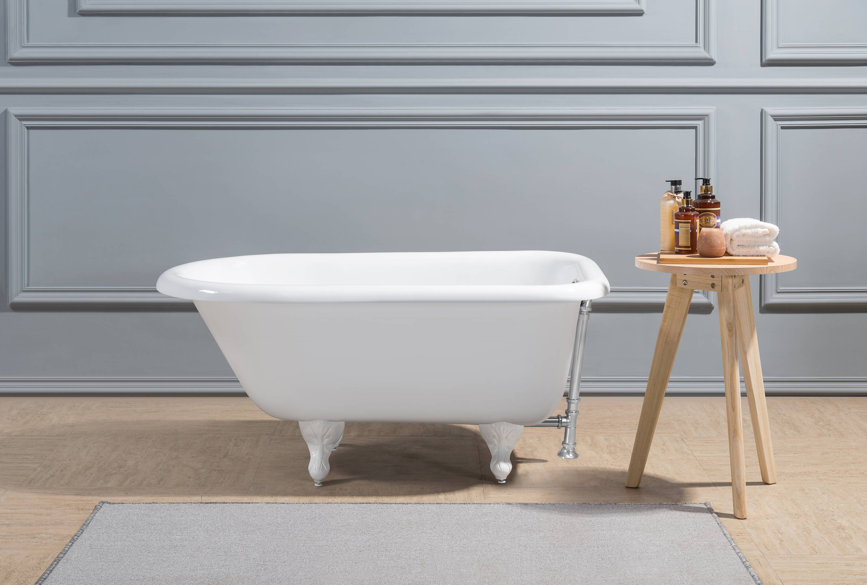 Streamline 30.1 in x 48 in Glossy White Cast Iron Clawfoot Soaking Bathtub with Drain Reversible Drain R5101WH CH at Lowes