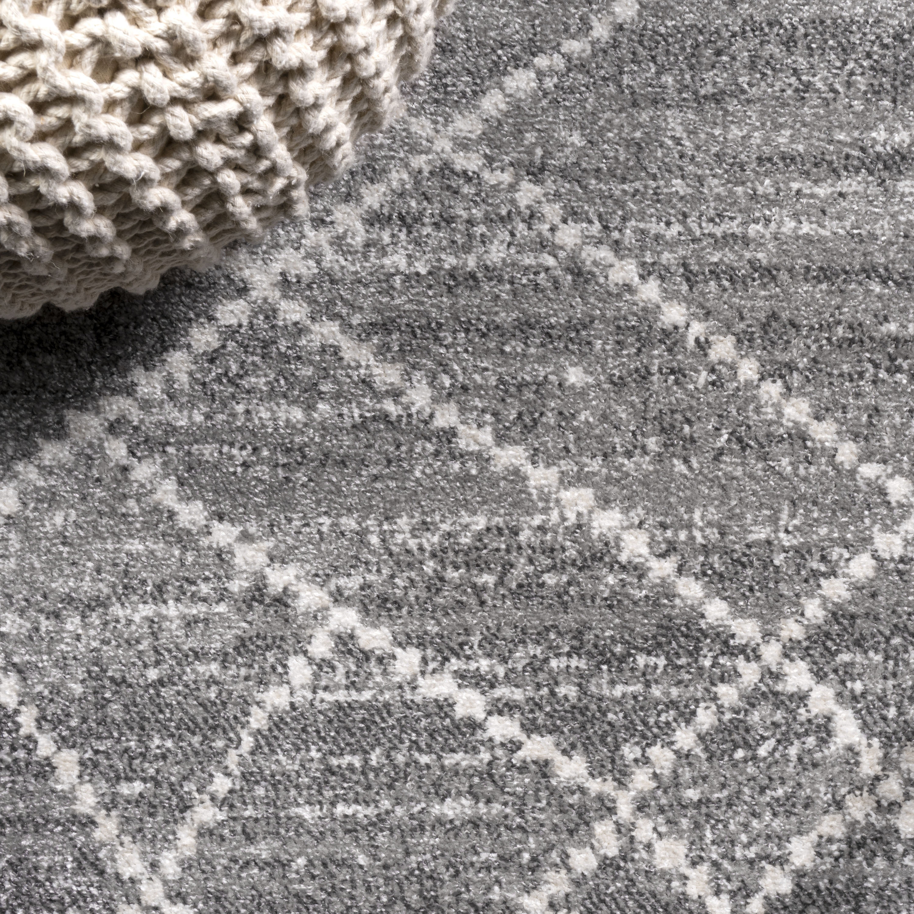 JONATHAN  Y MOH300B-28 rugs - View #9