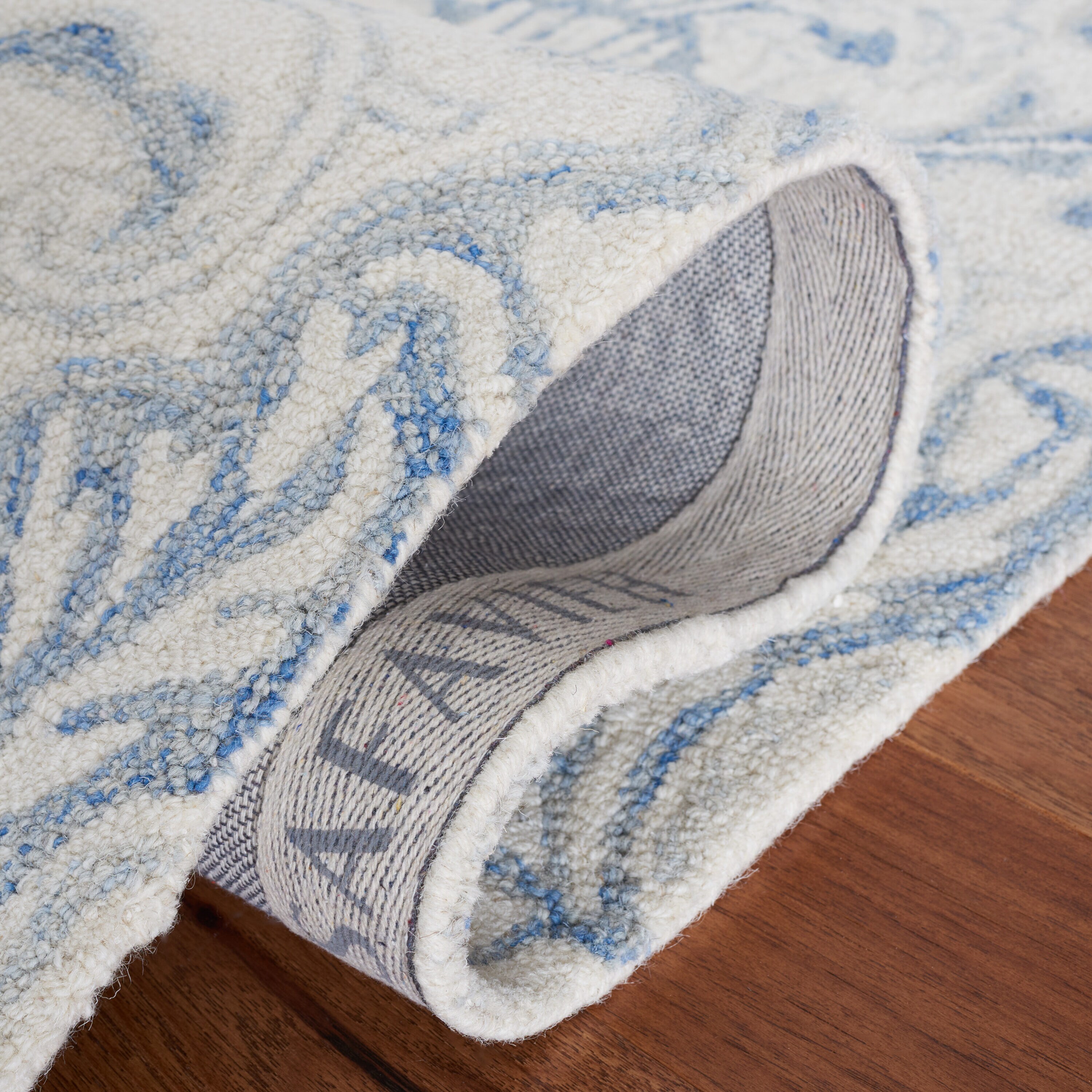 Safavieh MLP532A-3 rugs - View #3