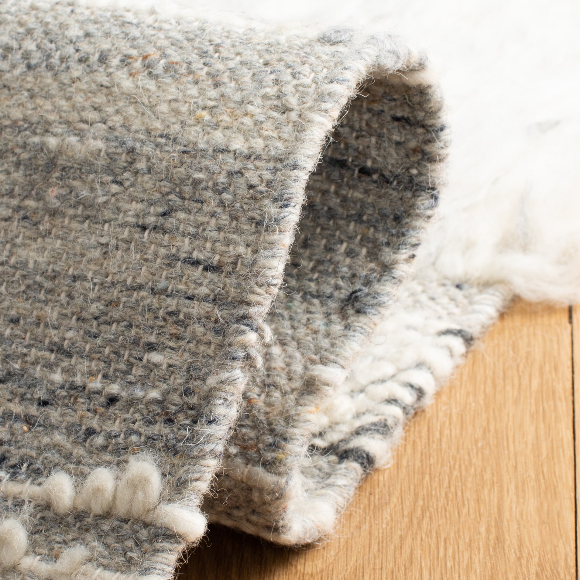 Safavieh NAT320F-5 rugs - View #7