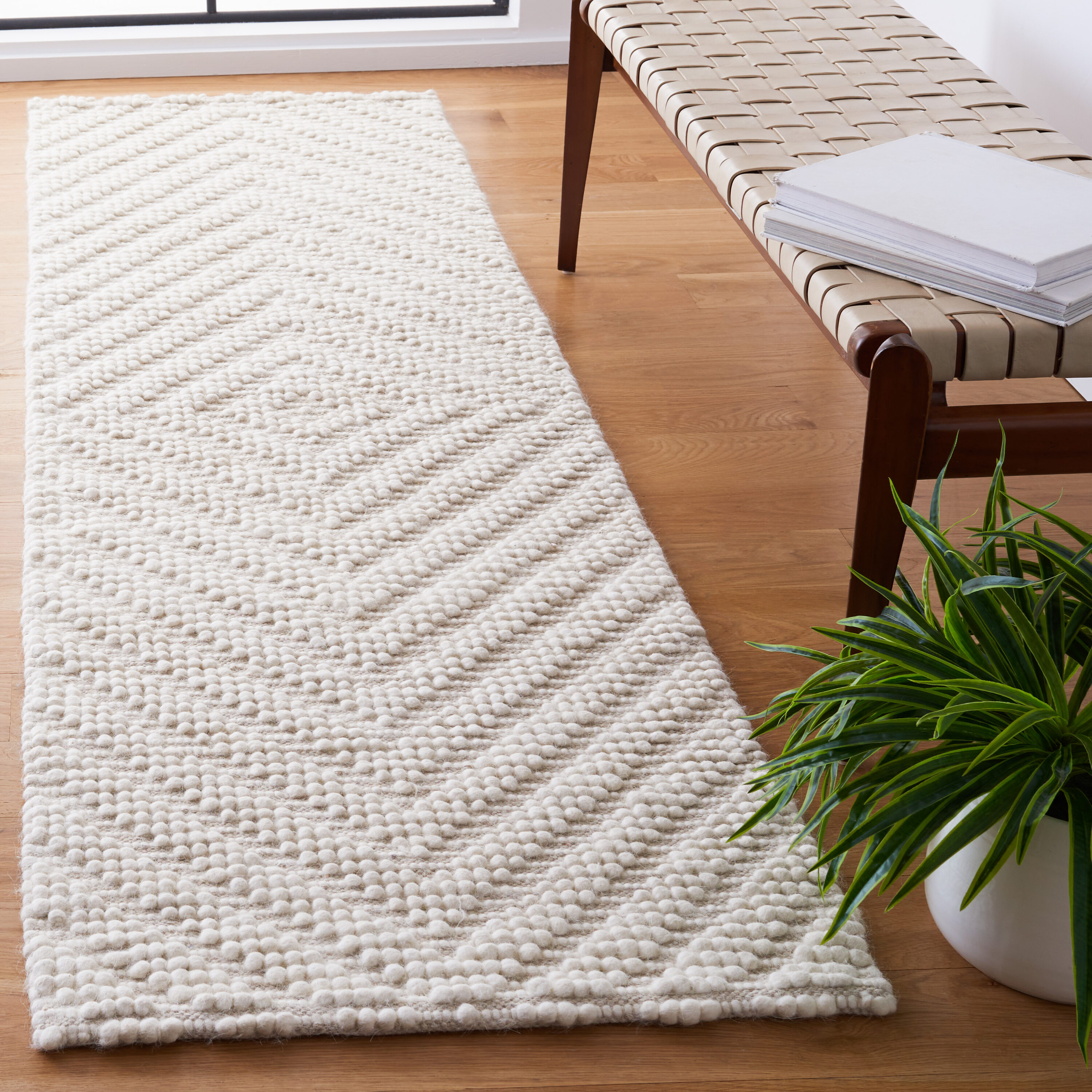  Natura 276 Ivory Contemporary 2ft-3in x 8ft Runner Rug