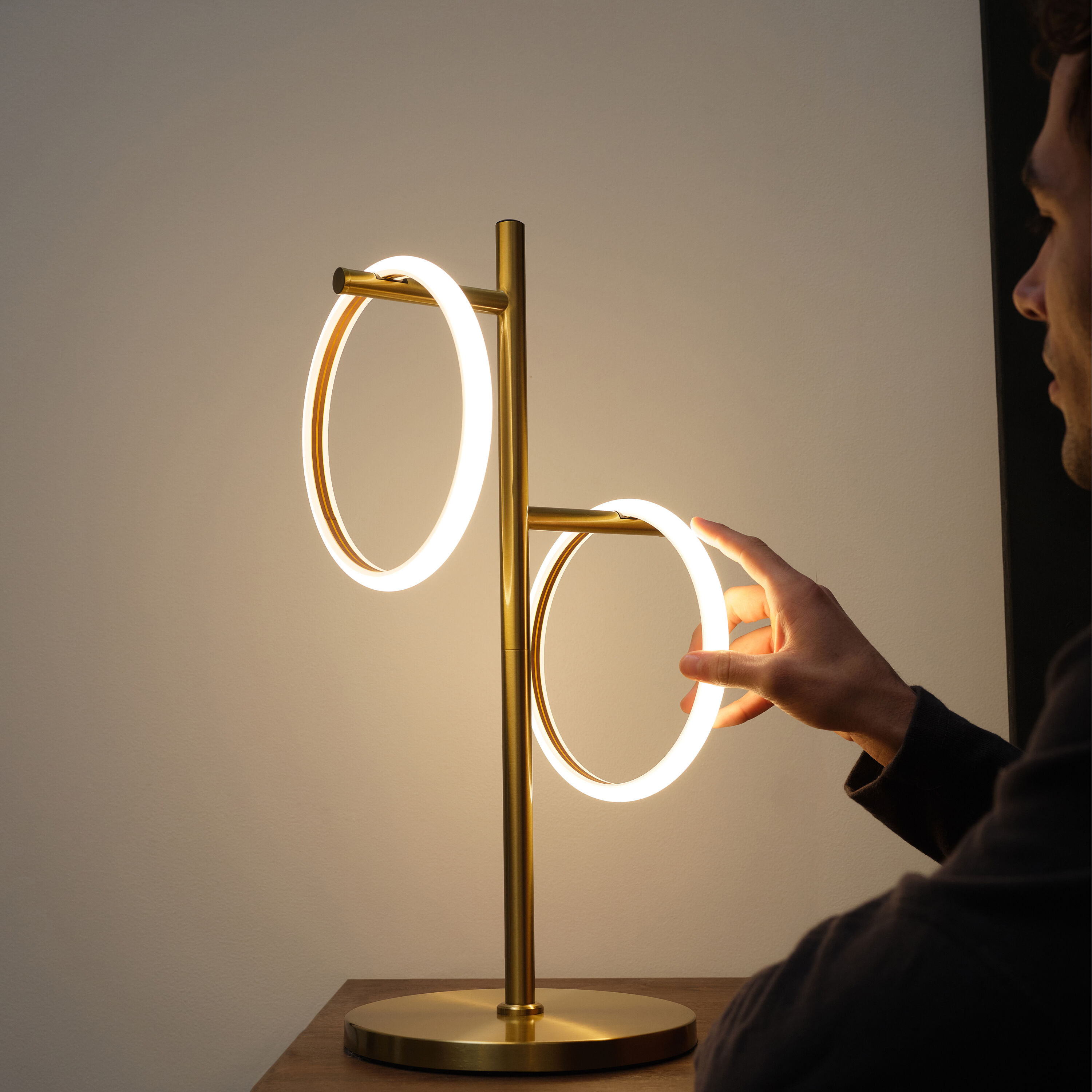 Brightech TL-SATRN-BRS Table-Lamps - View #8