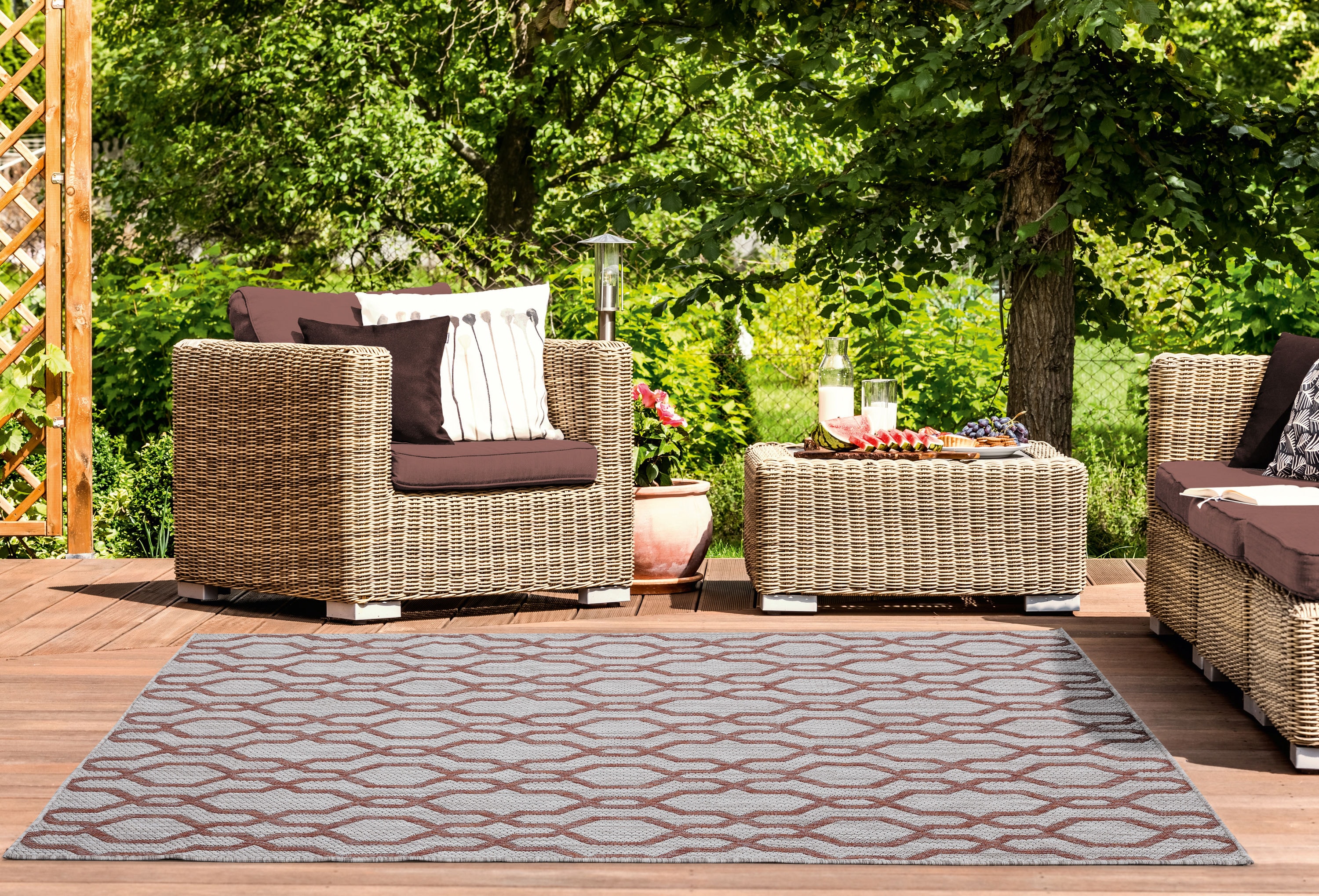 United Weavers Of America 3900 10429 69 Augusta 5 x 8 (ft) Polypropylene Terracotta Rectangular Indoor Geometric Area rug