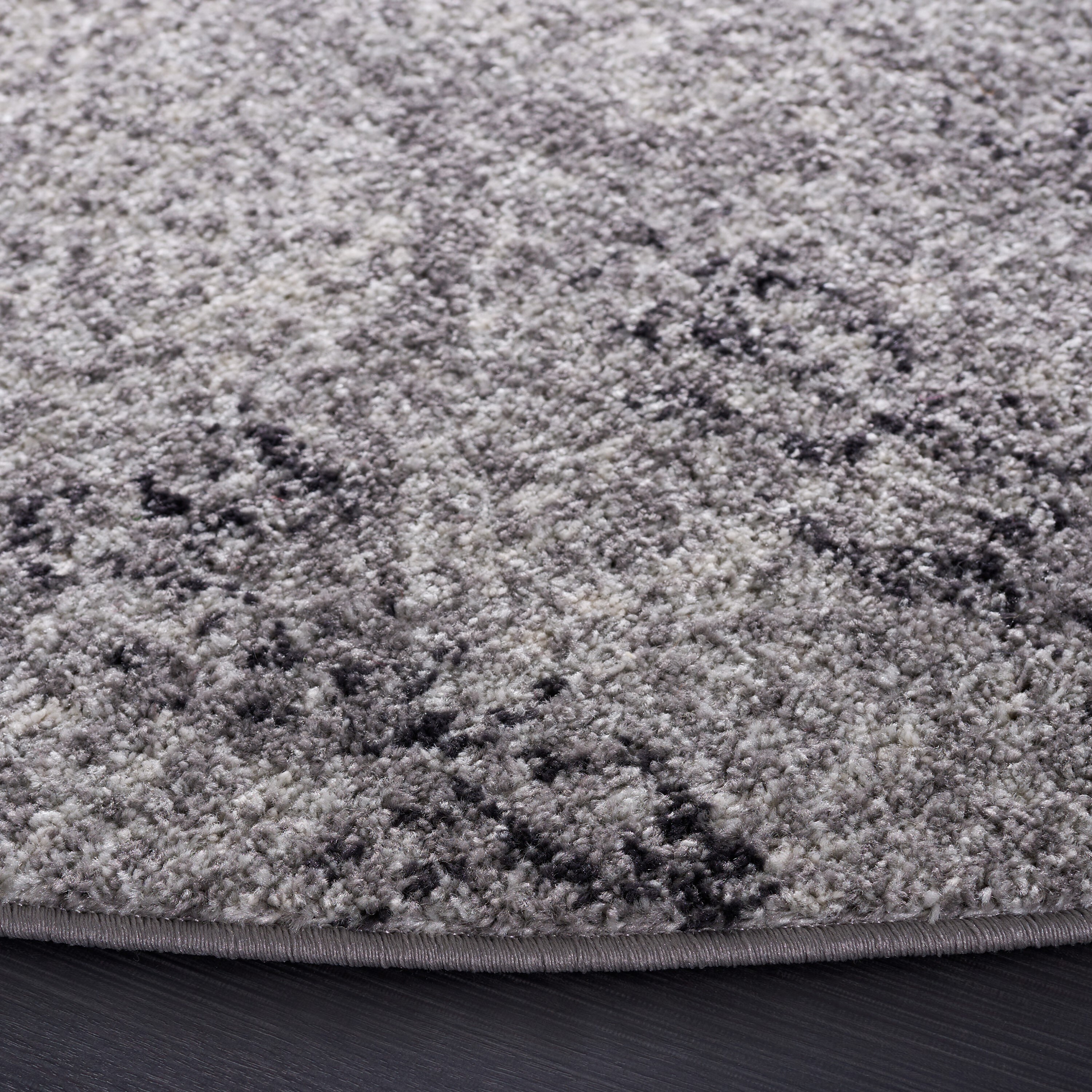 Safavieh MAD604F-4R rugs - View #4