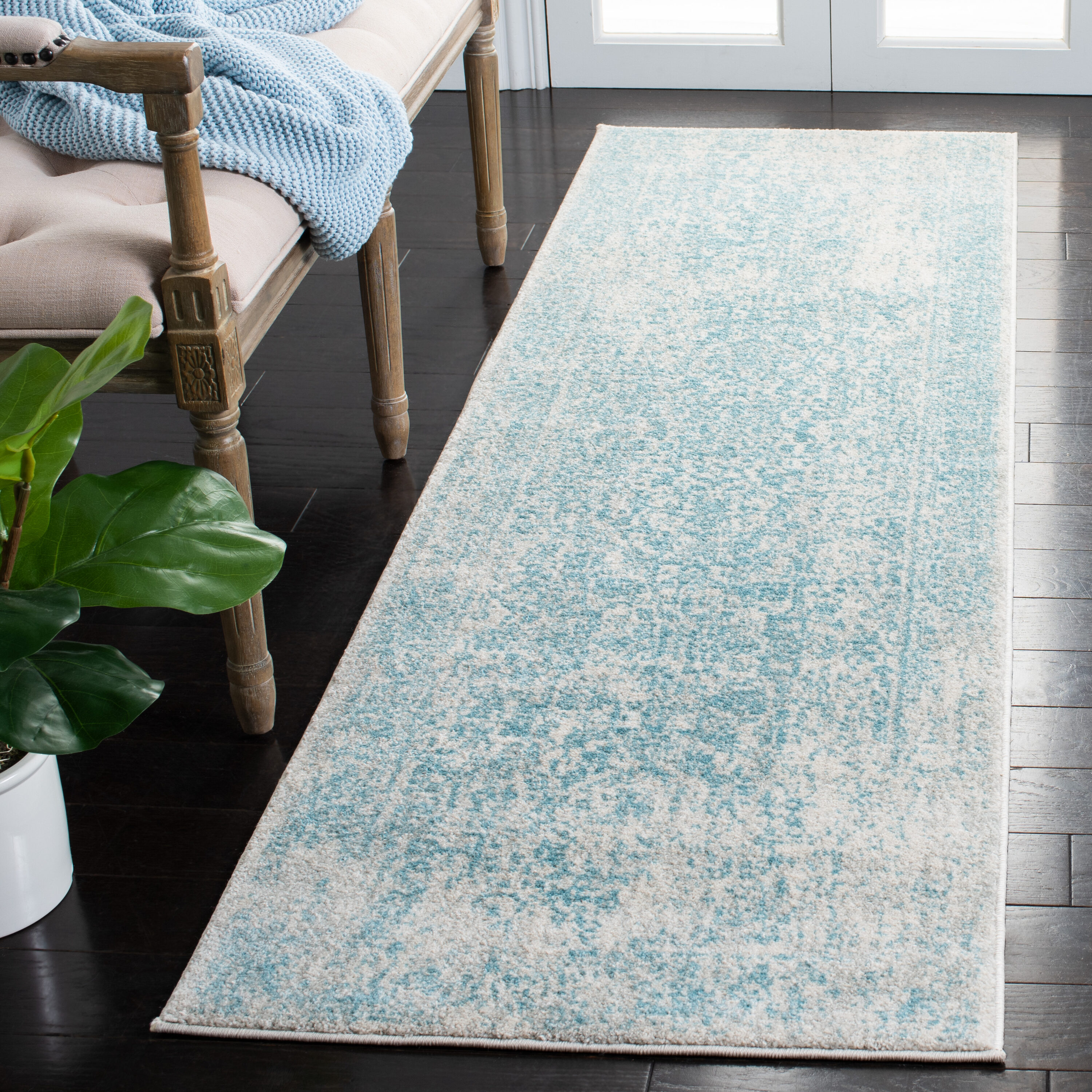 Safavieh EVK256J-27 Evoke 256F Ivory Aqua Traditional Runner 2ft-2-in x 7ft Rug
