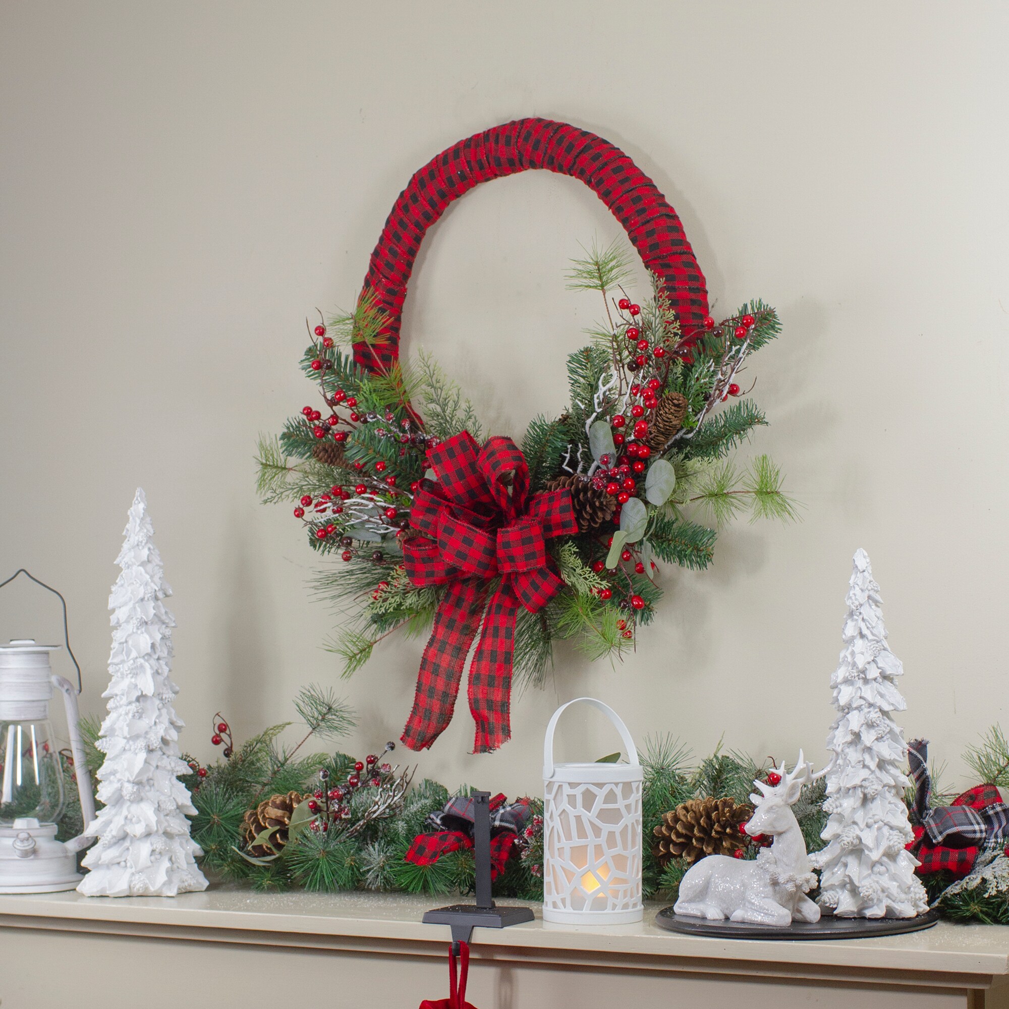 Northlight 34317265 Artificial-Christmas-Wreaths - View #3