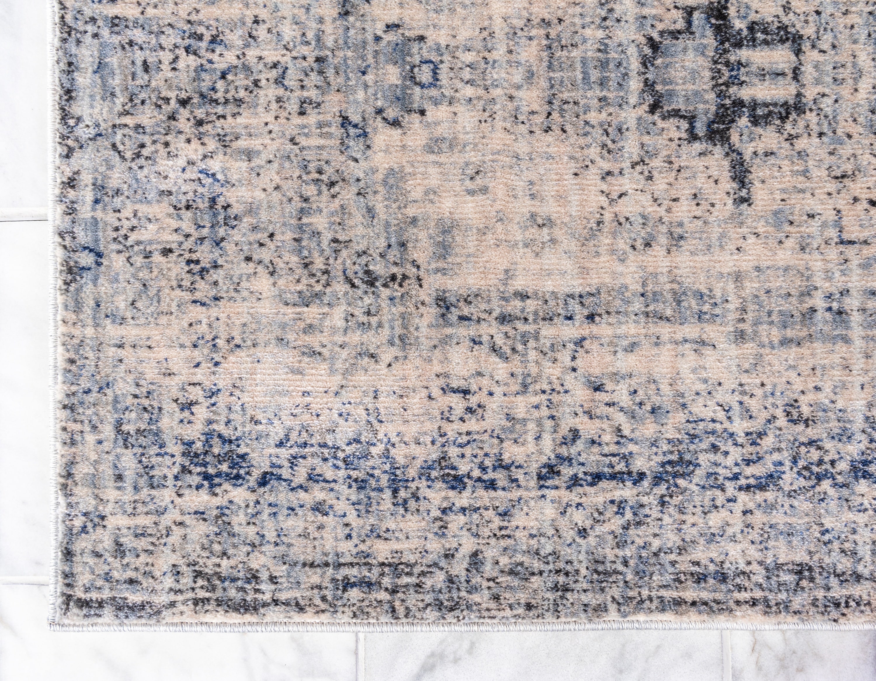 Gray Braided Synthetic Reversible 8' x 10' Area Rug