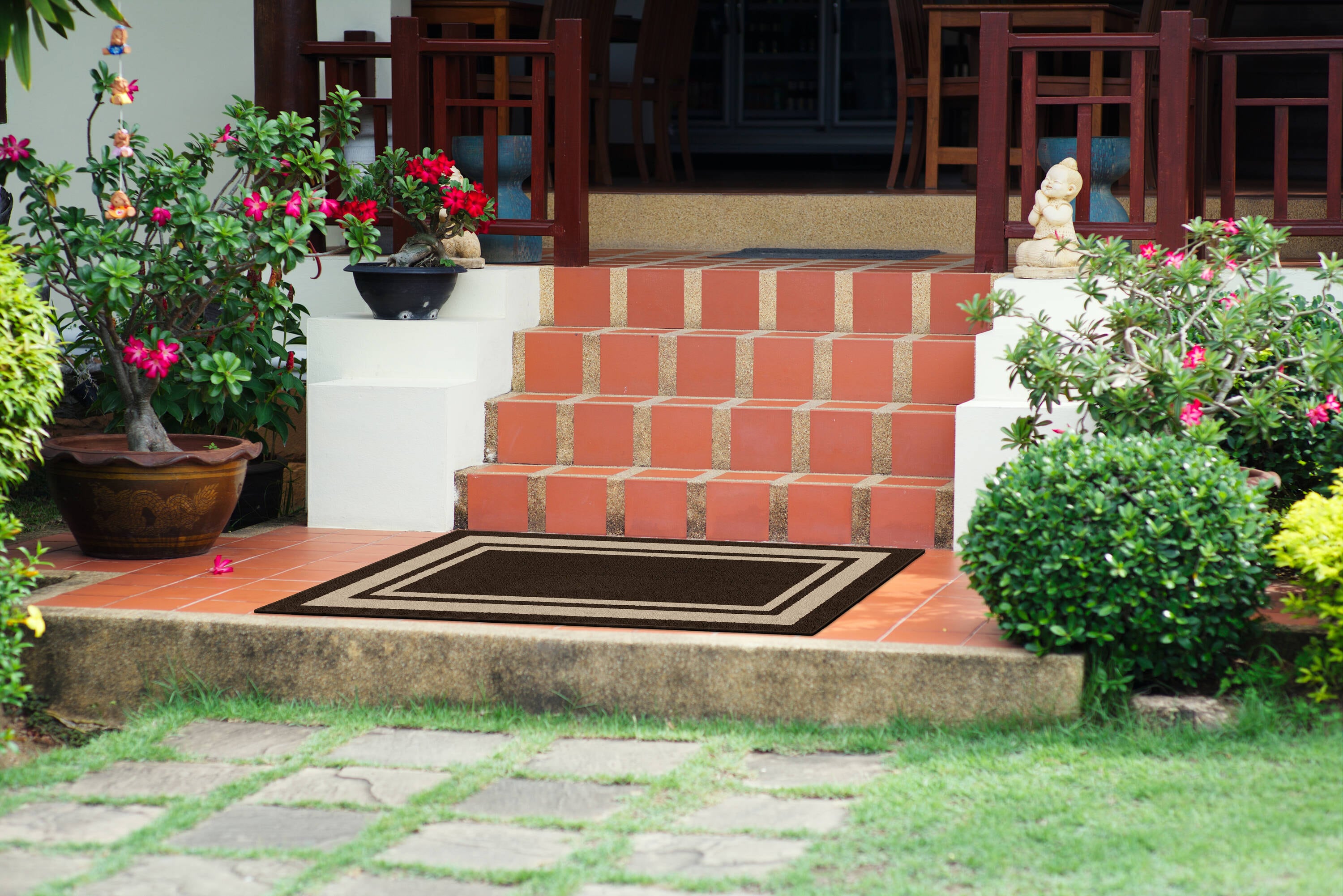 Garland Rug LF050M02404094 Borderline 2 x 3 (ft) Tufted Polypropylene Mocha/Tan Rectangular Indoor/Outdoor Border Lodge Area rug