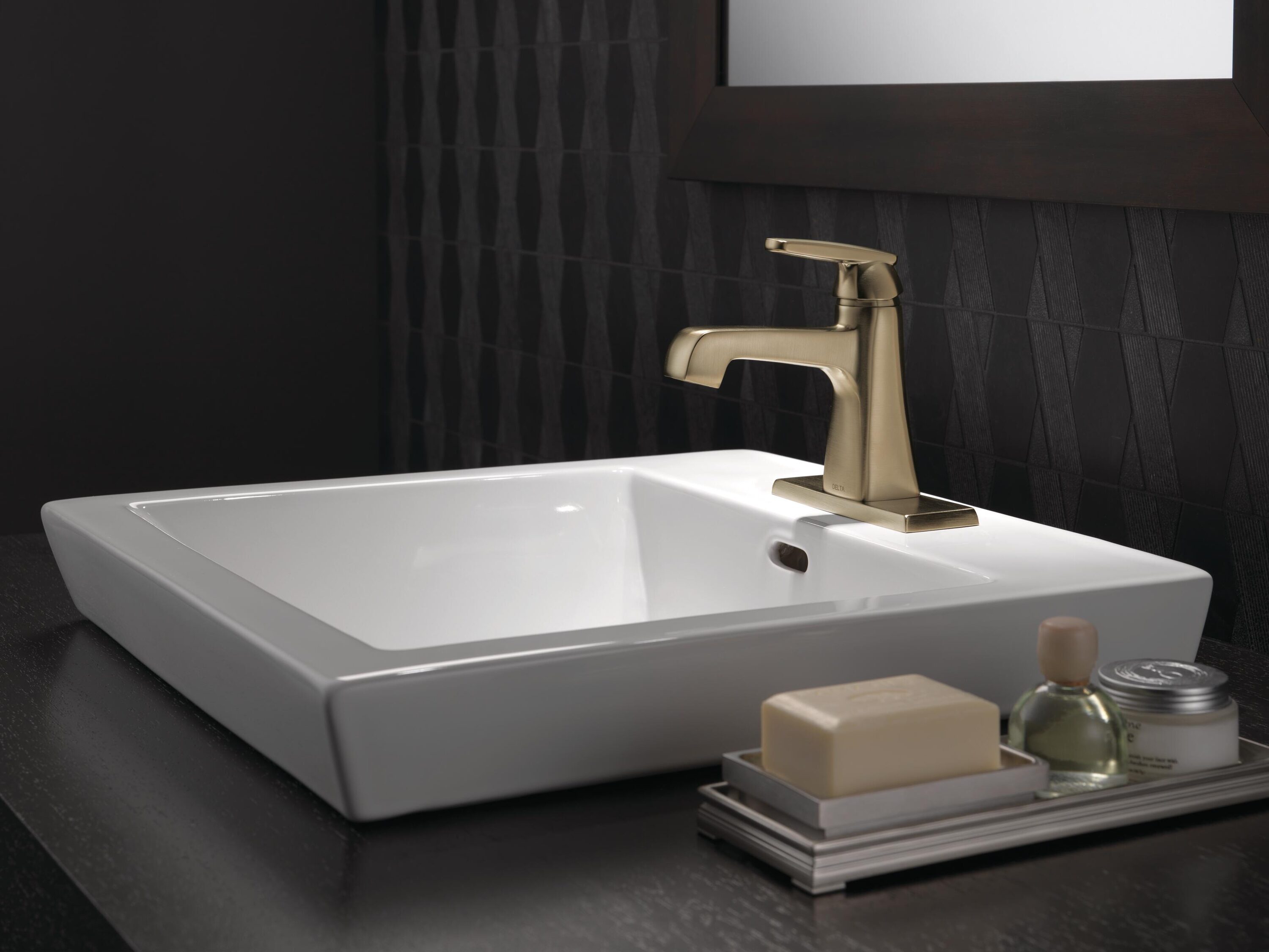 Delta 564-CZMPU-DST Lavatory-Faucets - View #9