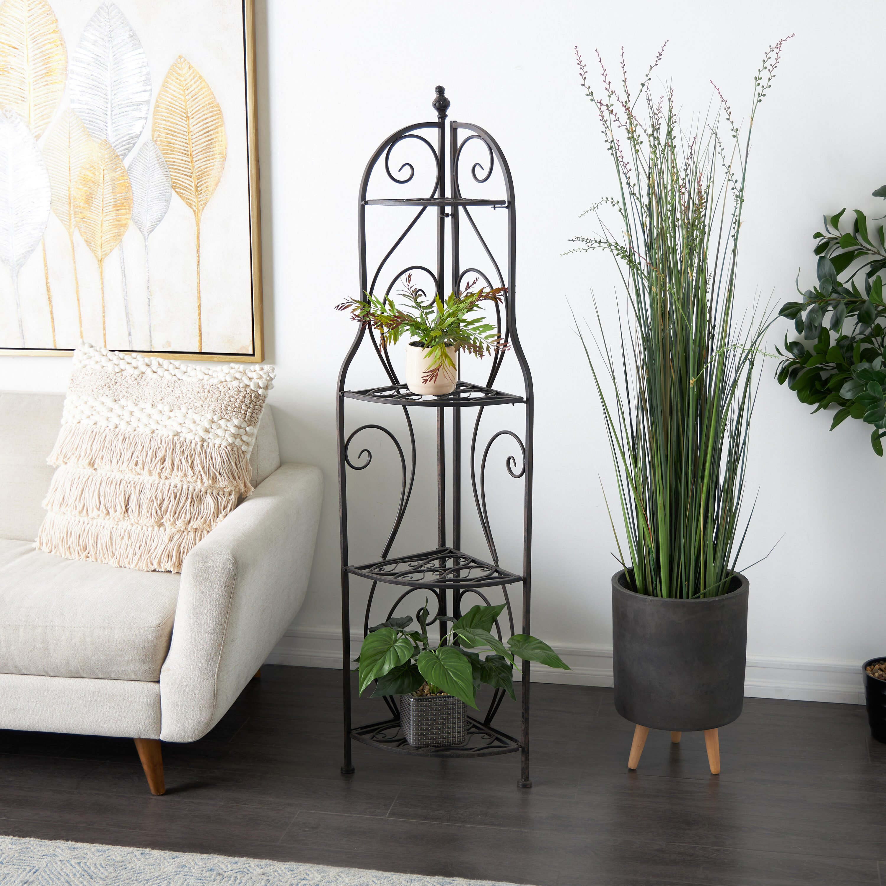 Grayson Lane 63377 Traditional Black Indoor/Outdoor Tall Folding Corner Metal Bakers rack