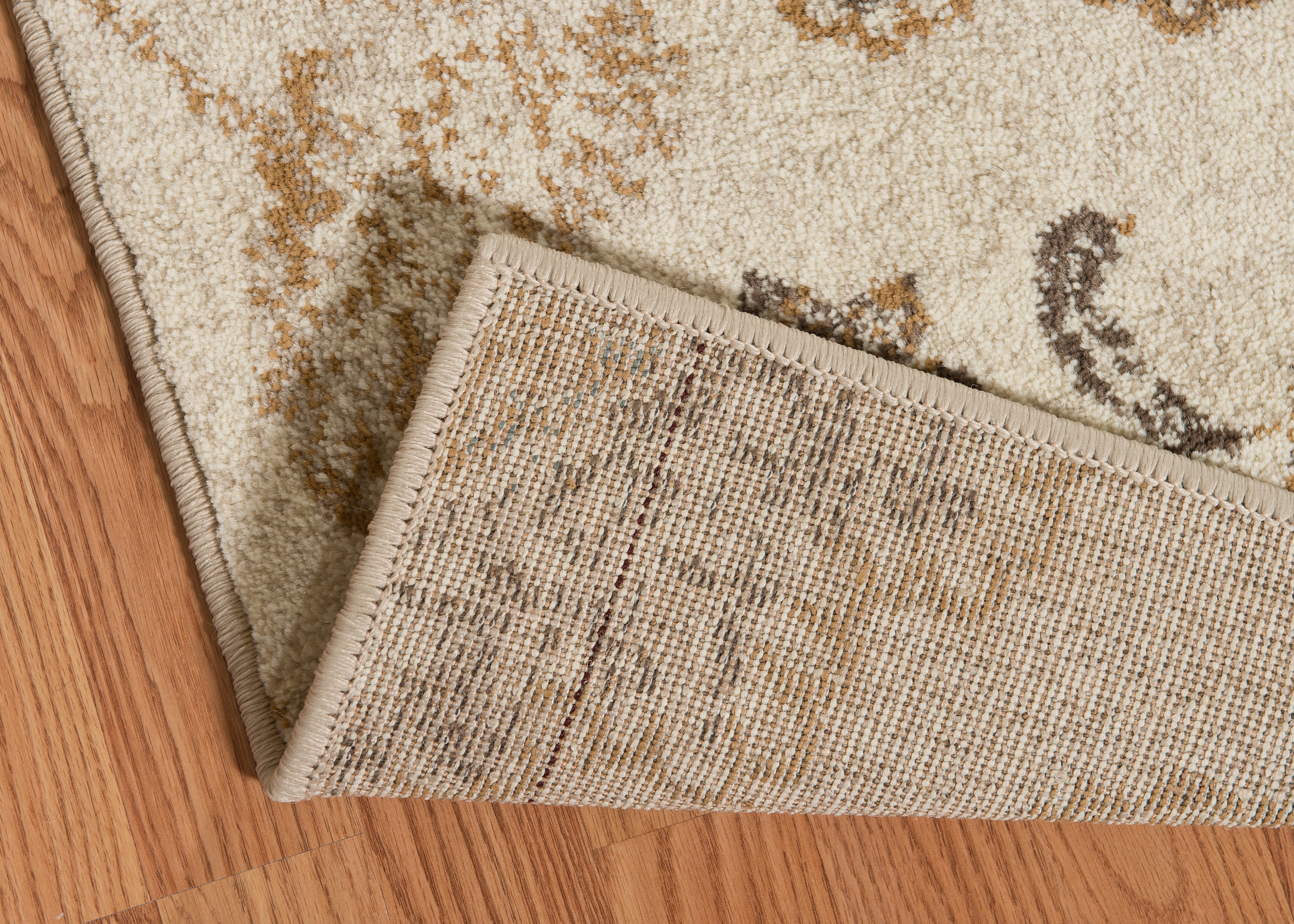United Weavers Of America 3001 00197 28 rugs - View #4