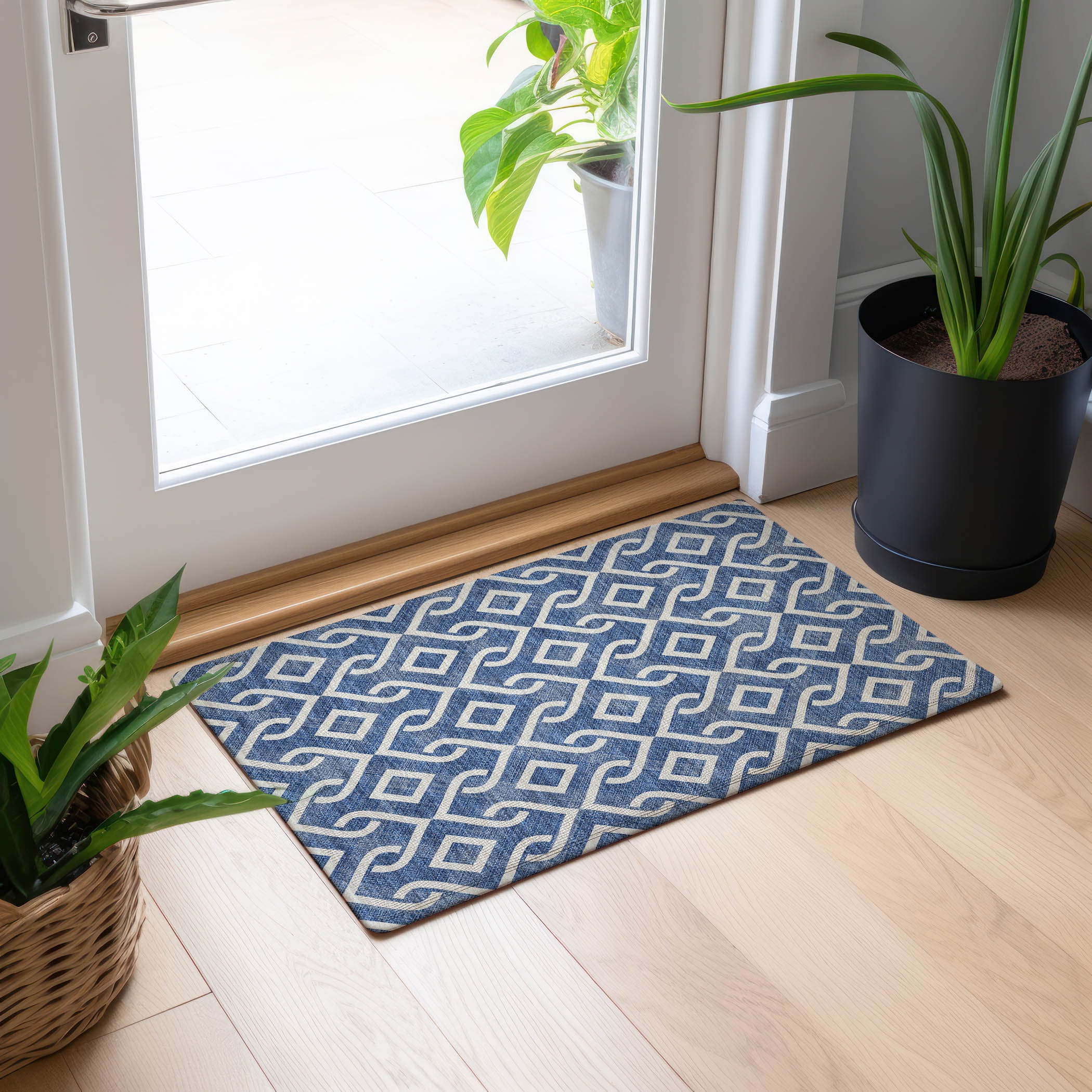 Blue Geometric Synthetic Washable Non-slip Rug 1'8" x 2'6"