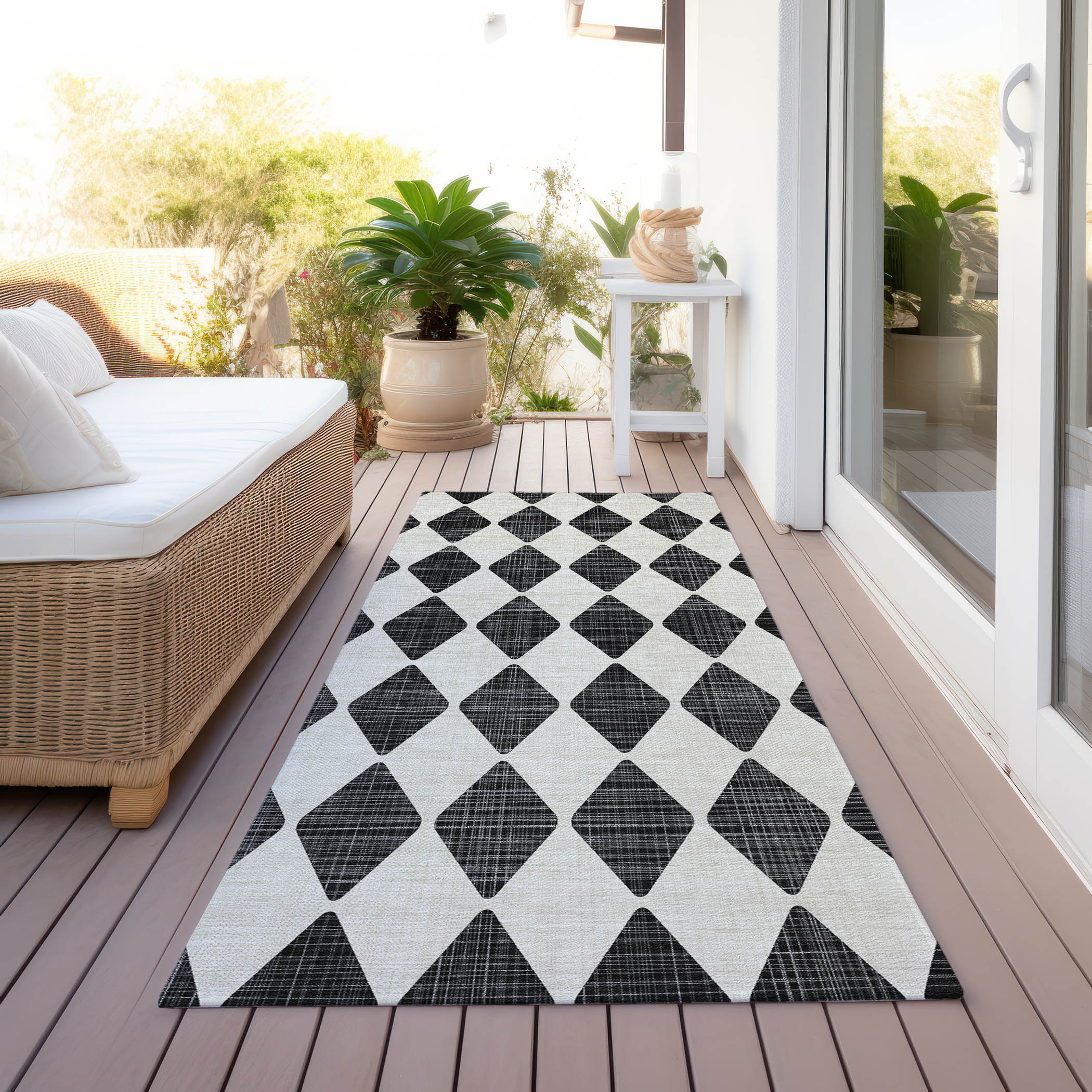 Black and White Synthetic Flat Woven Reversible Runner Rug