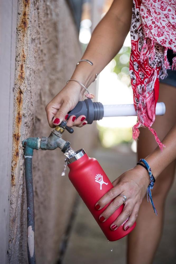 Simple Modern Filtered Water Bottle