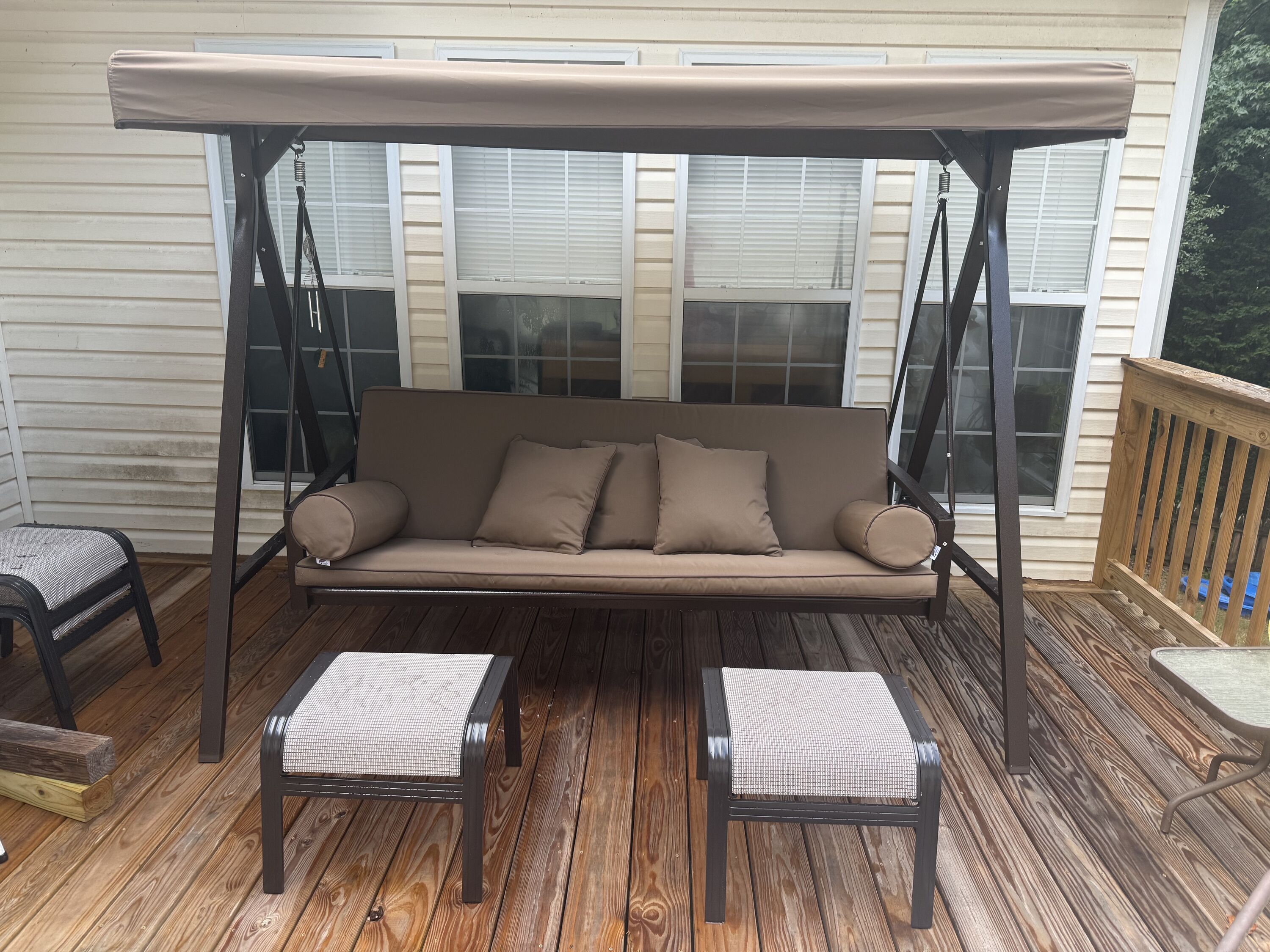 PURPLE LEAF Outdoor Porch Swing 3-person Bronze Aluminum Outdoor