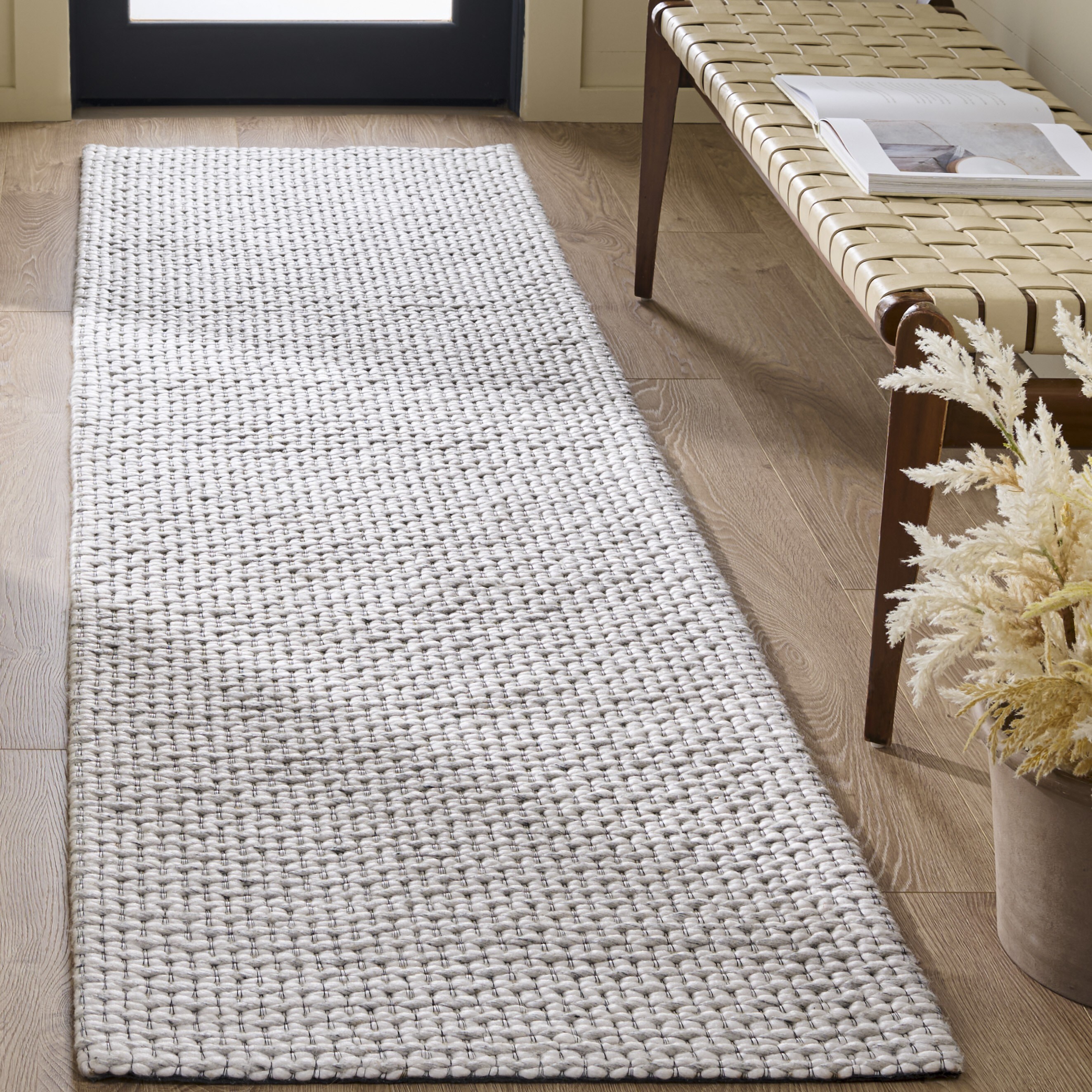 Safavieh MRB301G-28 rugs - View #2