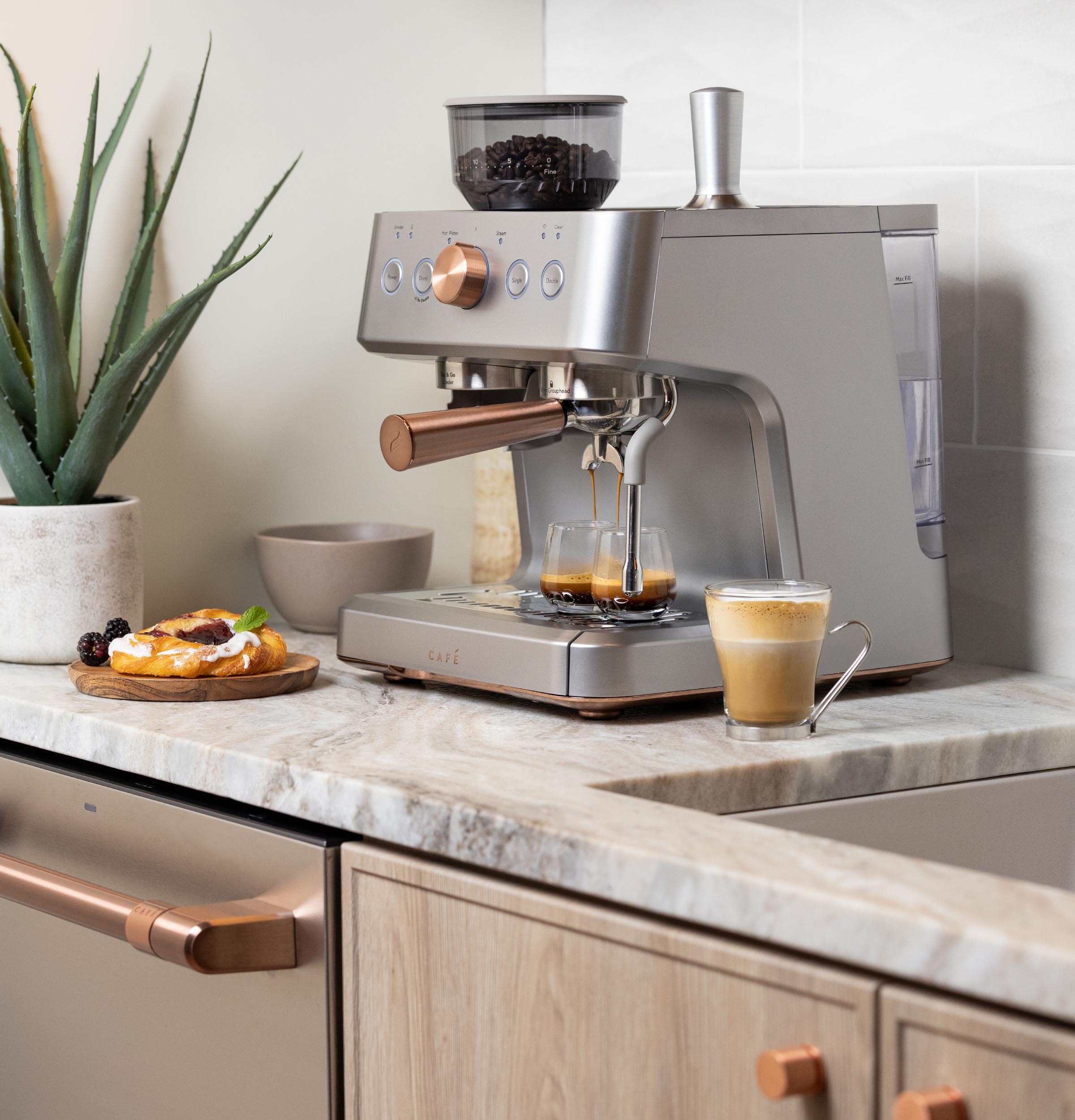 Cafe C7CESAS2RS3 Espresso-Machines - View #9