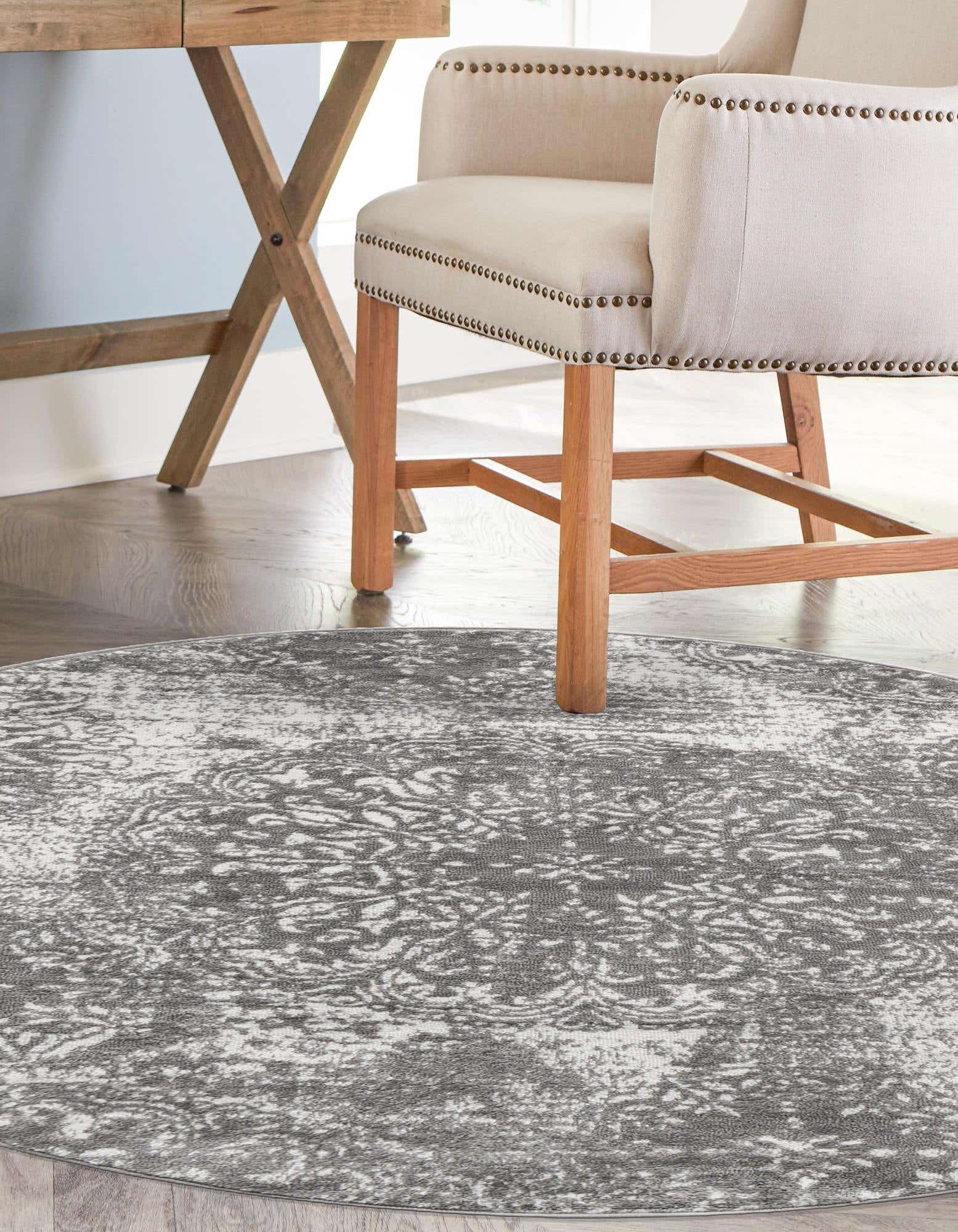 Unique Loom 3147015 Sofia 7 x 7 (ft) Loomed Polypropylene Gray Round Indoor Floral Bohemian/Eclectic Area rug