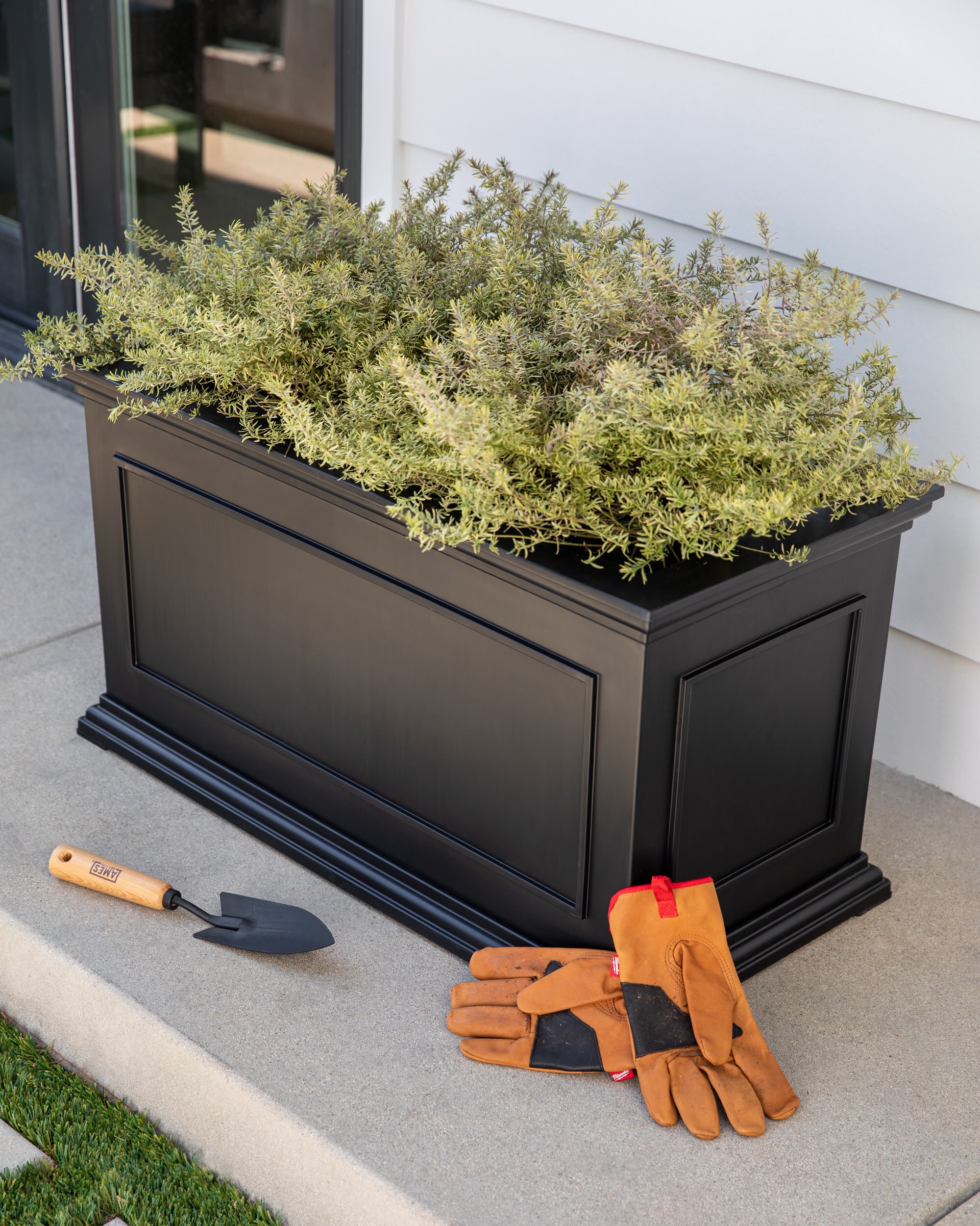 Veradek BXVLG33B Planter-Window-Box - View #6